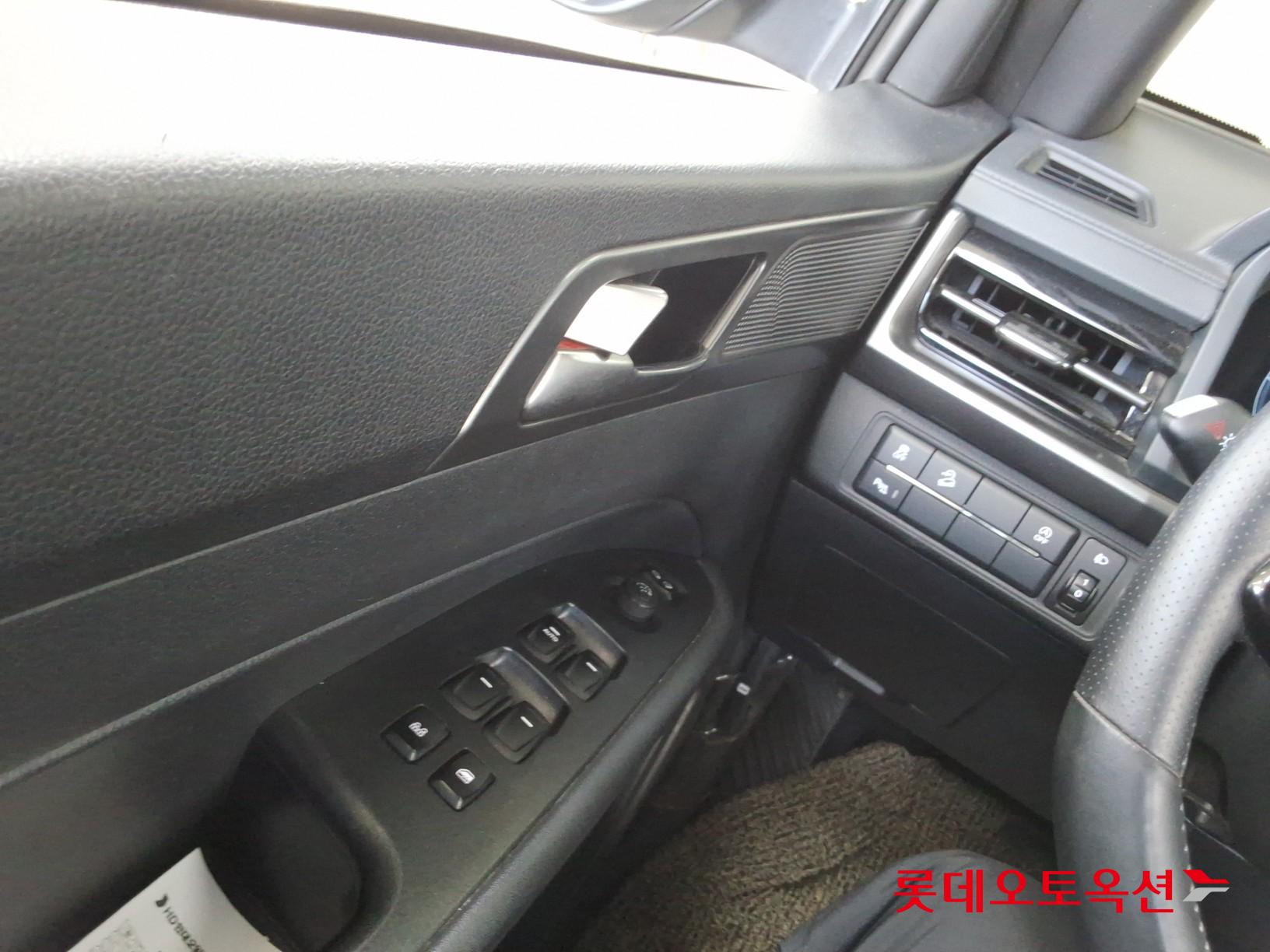 2024 - ssangyong rexton