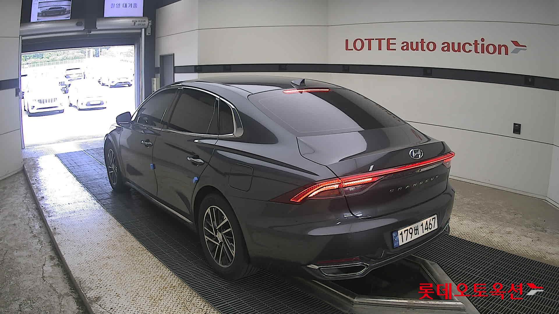 2021 - hyundai grandeur