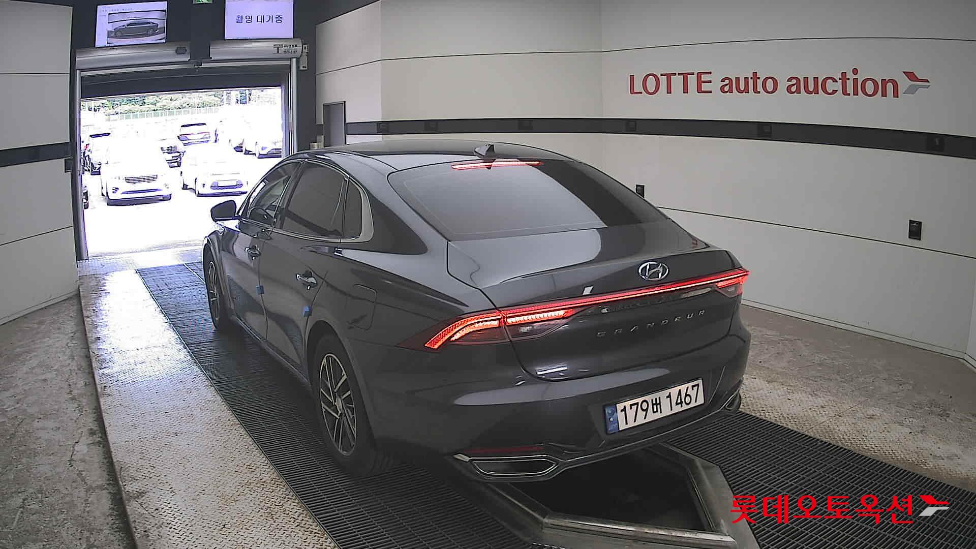 2021 - hyundai grandeur