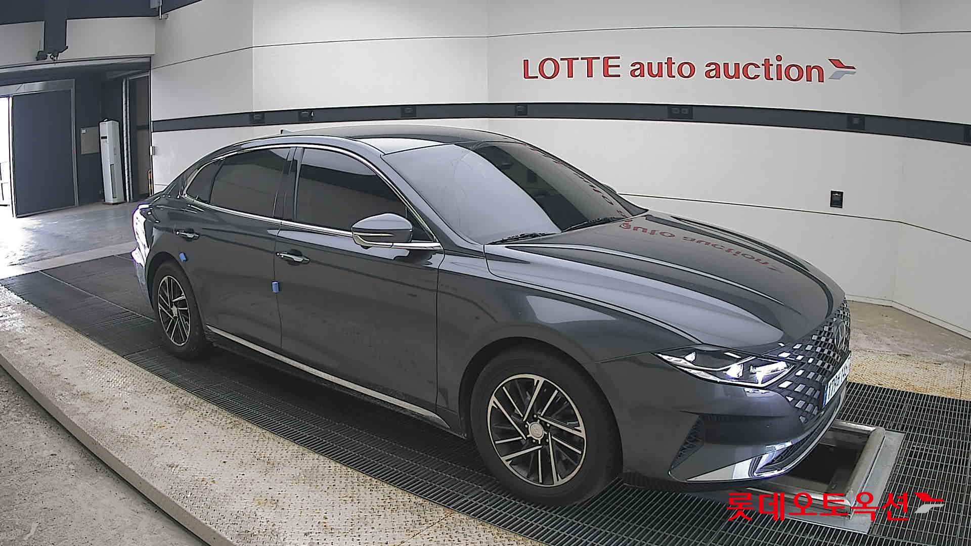 2021 - hyundai grandeur