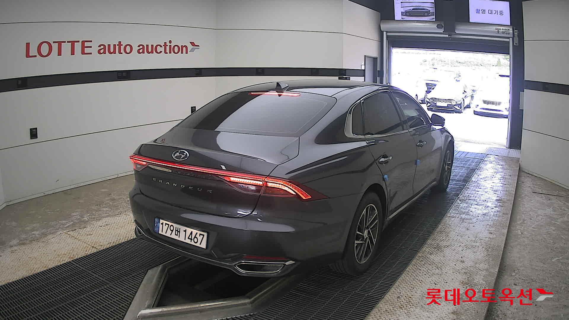 2021 - hyundai grandeur