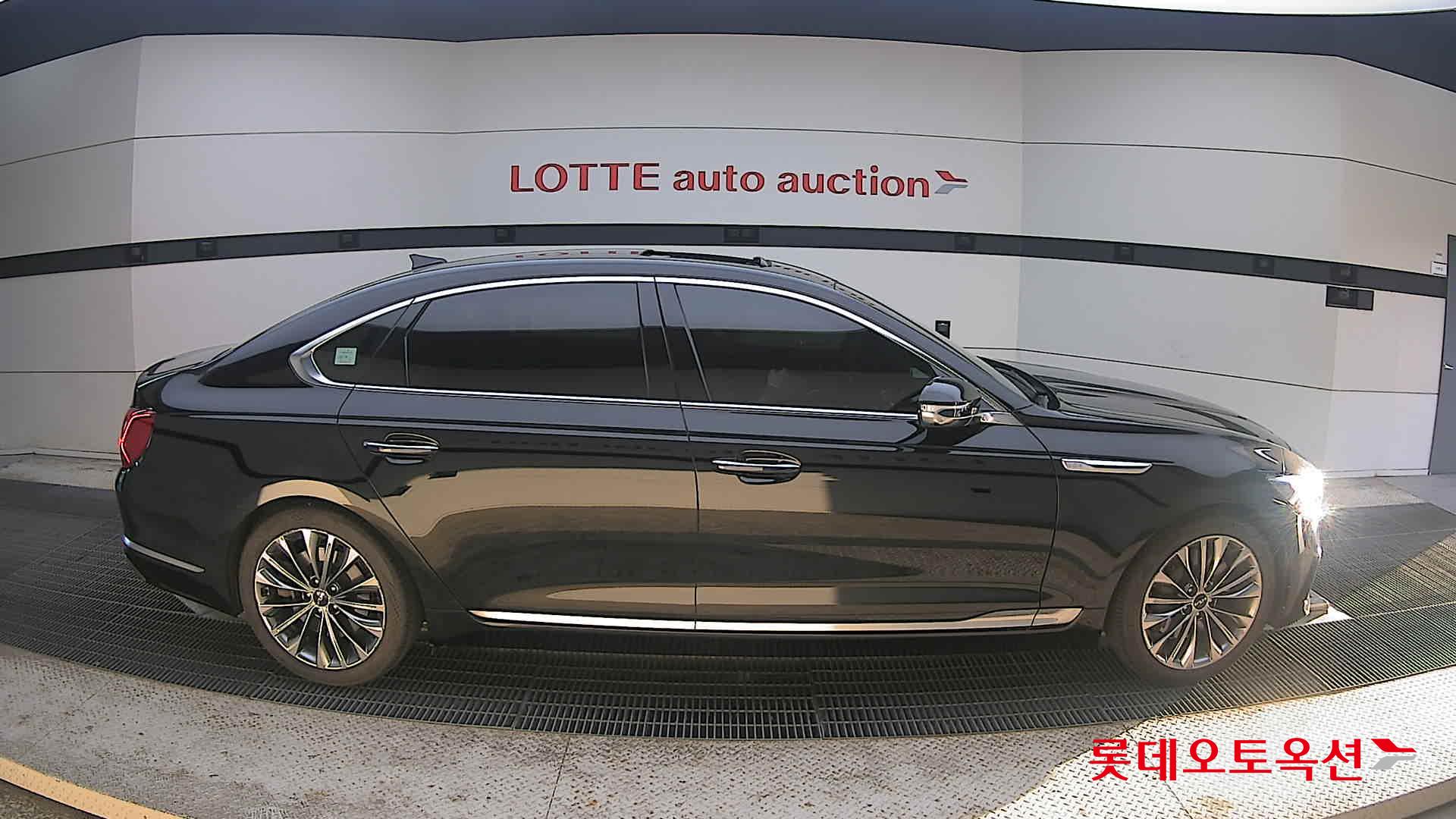 2023 - kia k9