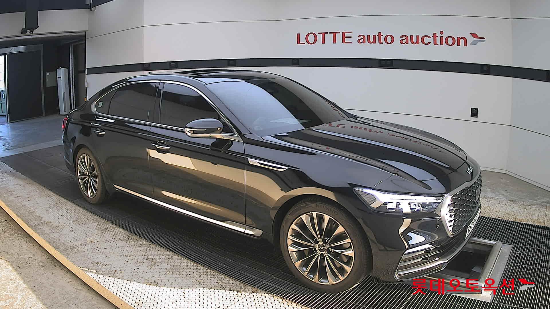 2023 - kia k9