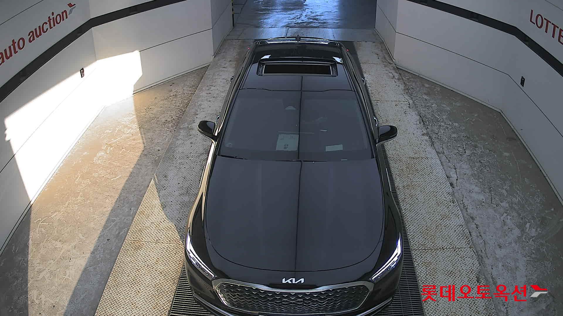2023 - kia k9
