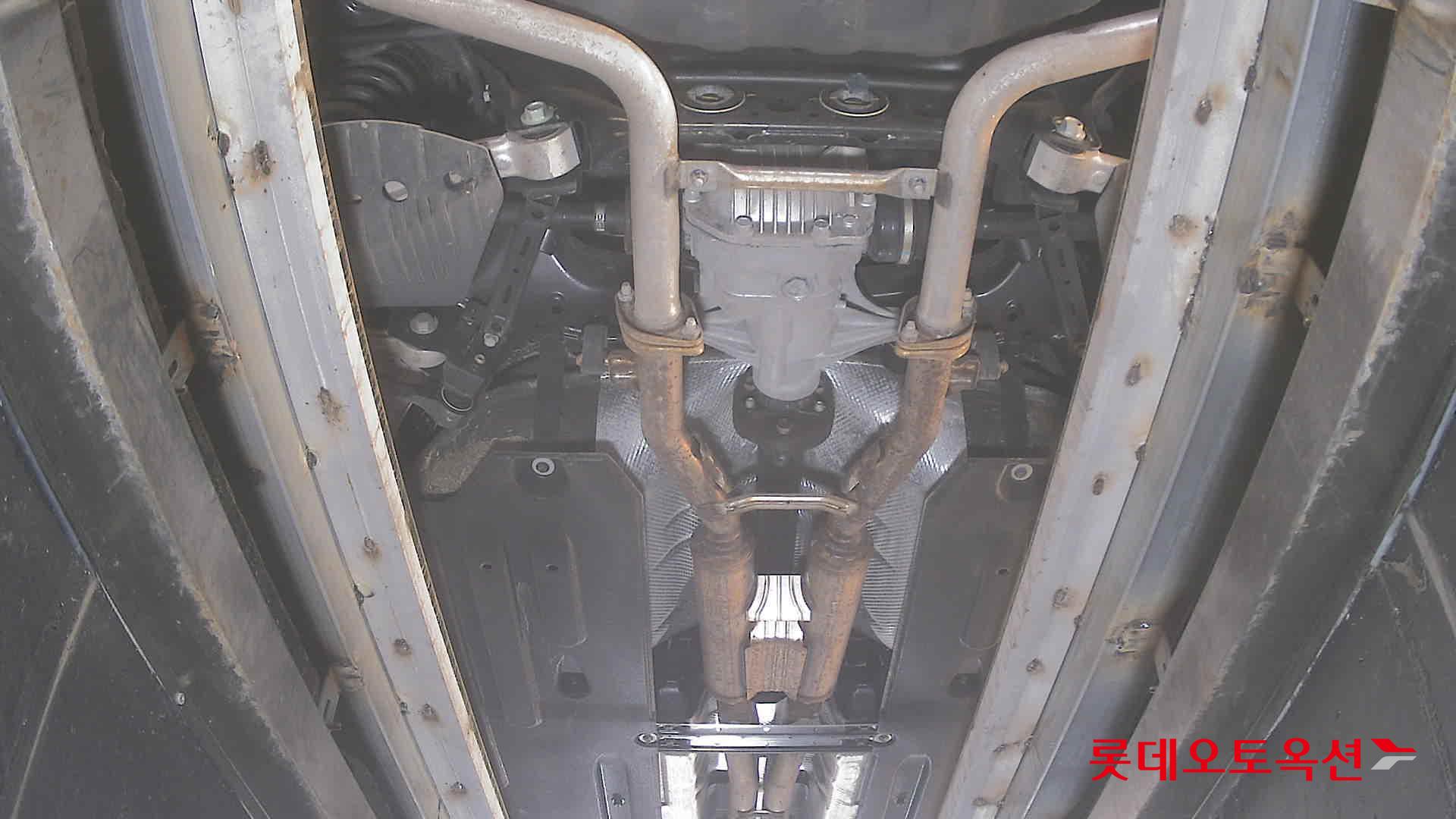 2023 - kia k9