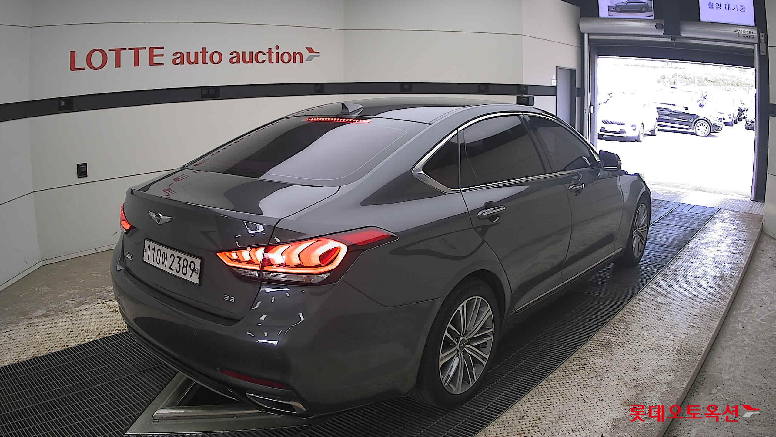 2017 - genesis g80