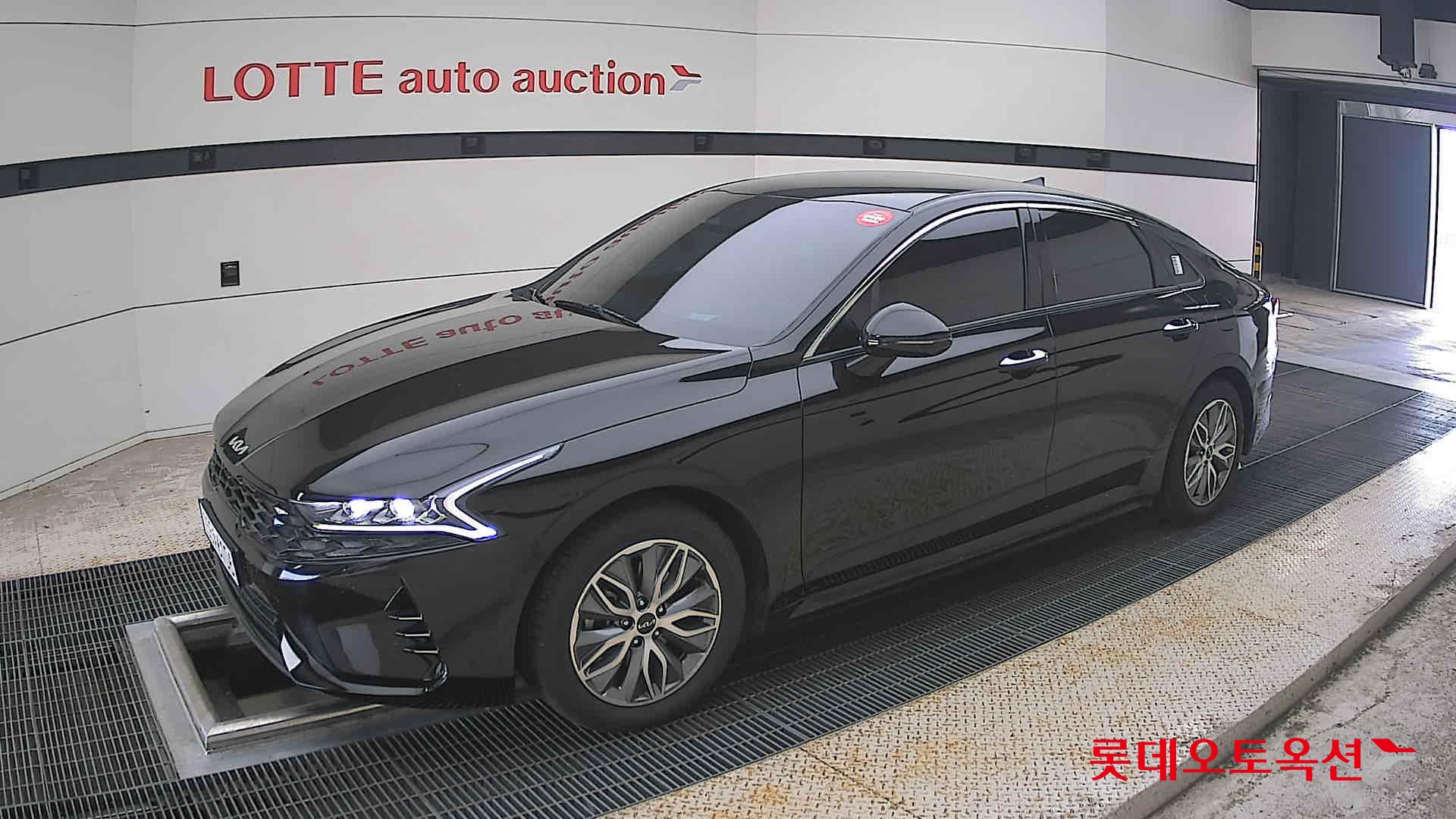 2023 - kia k5