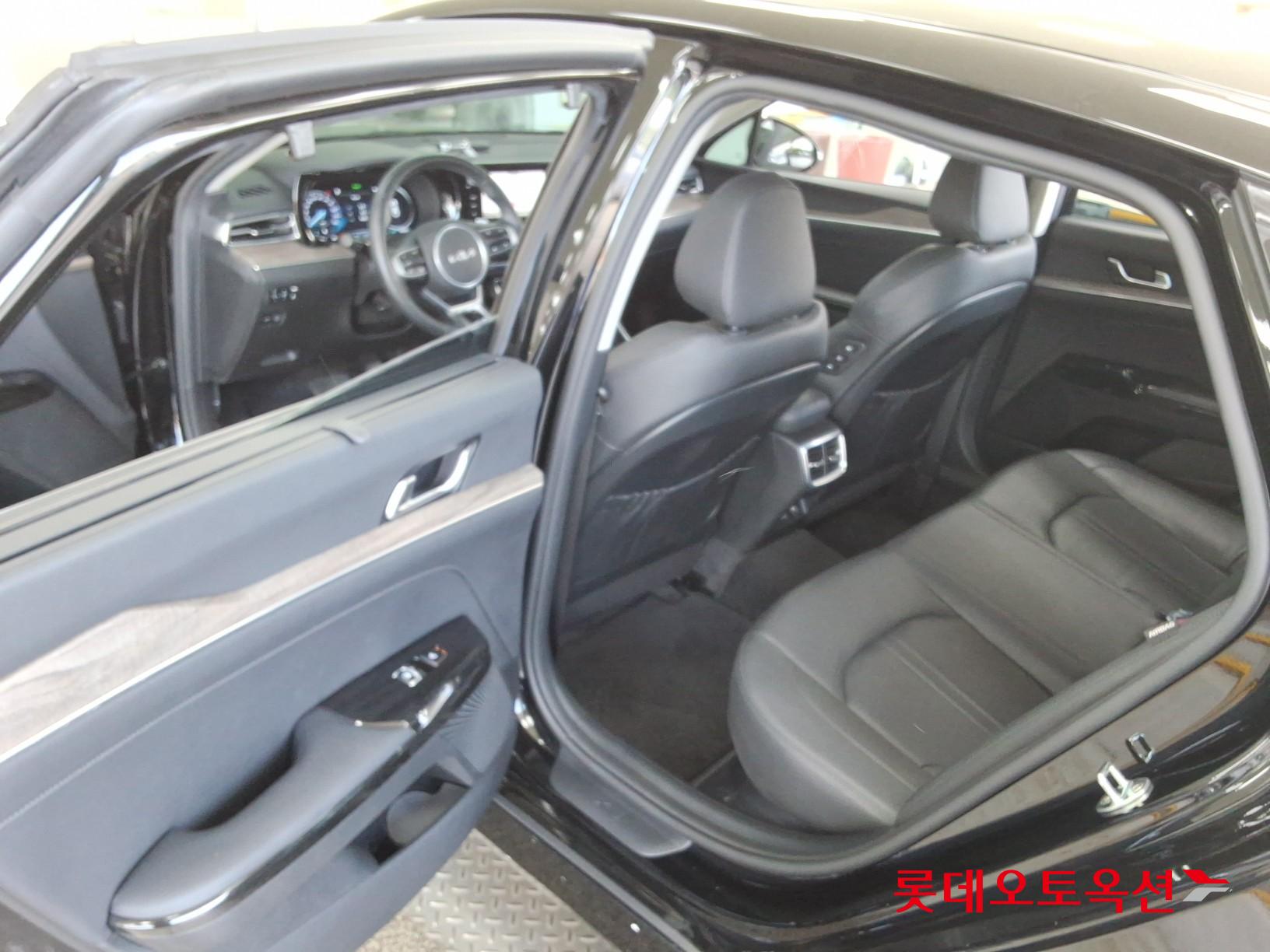 2023 - kia k5