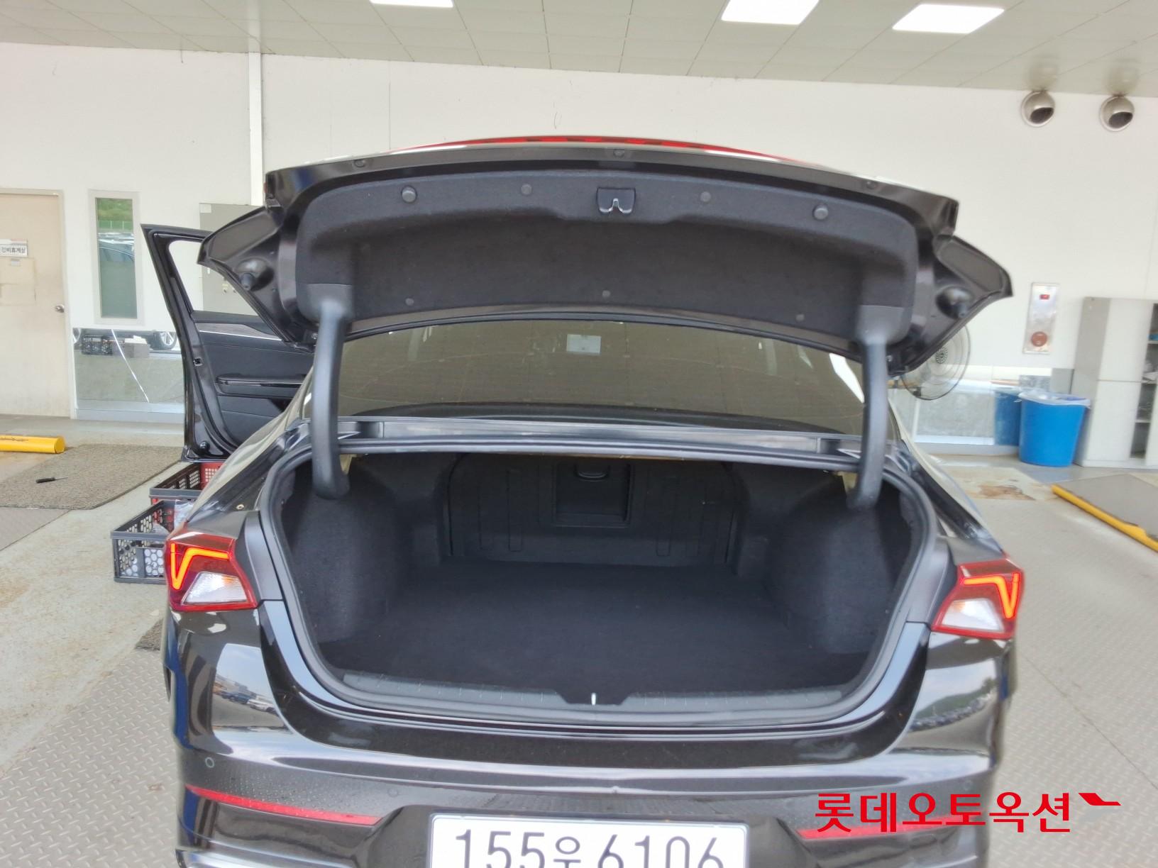 2023 - kia k5