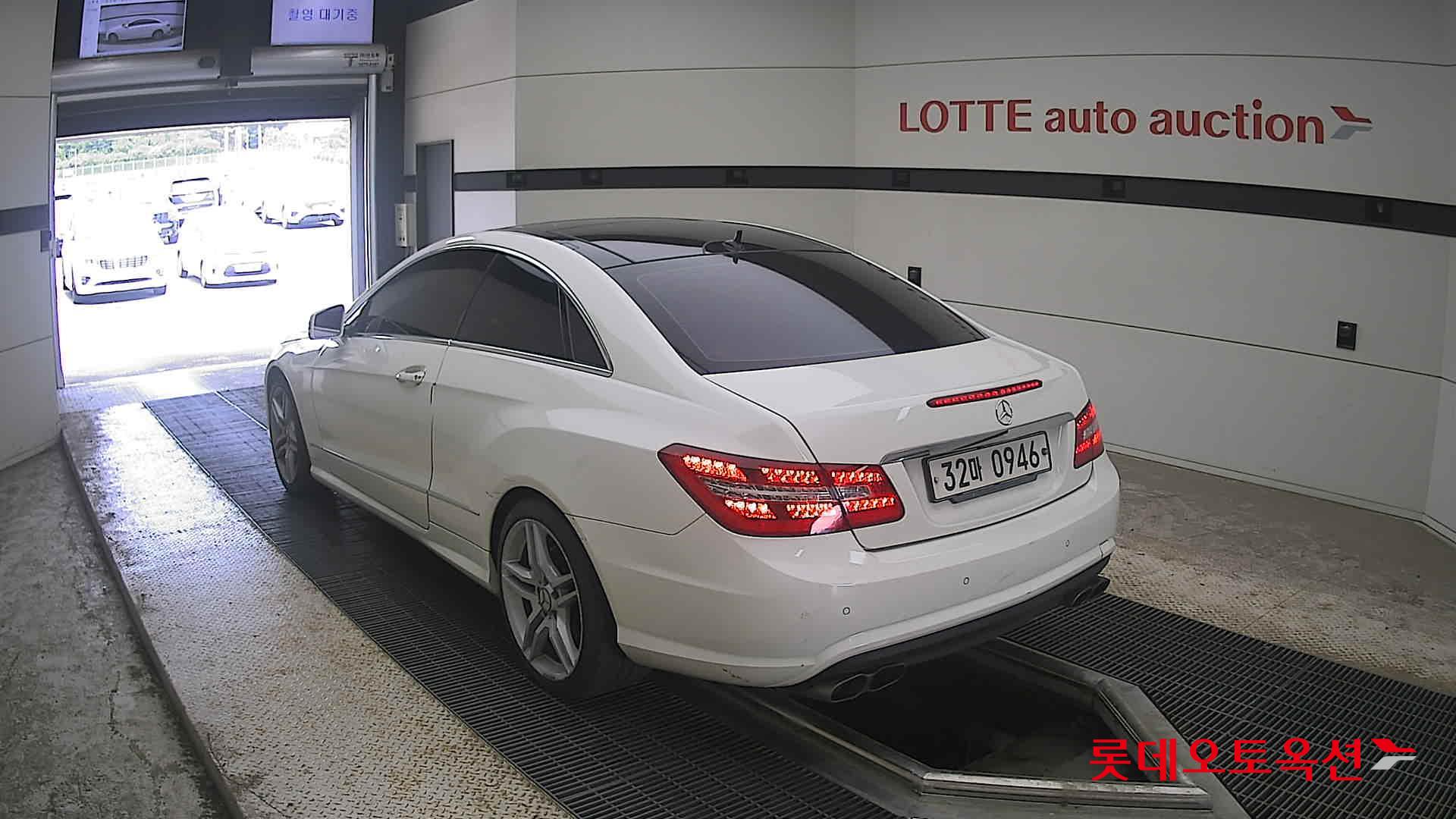 2011 - mercedes-benz e350