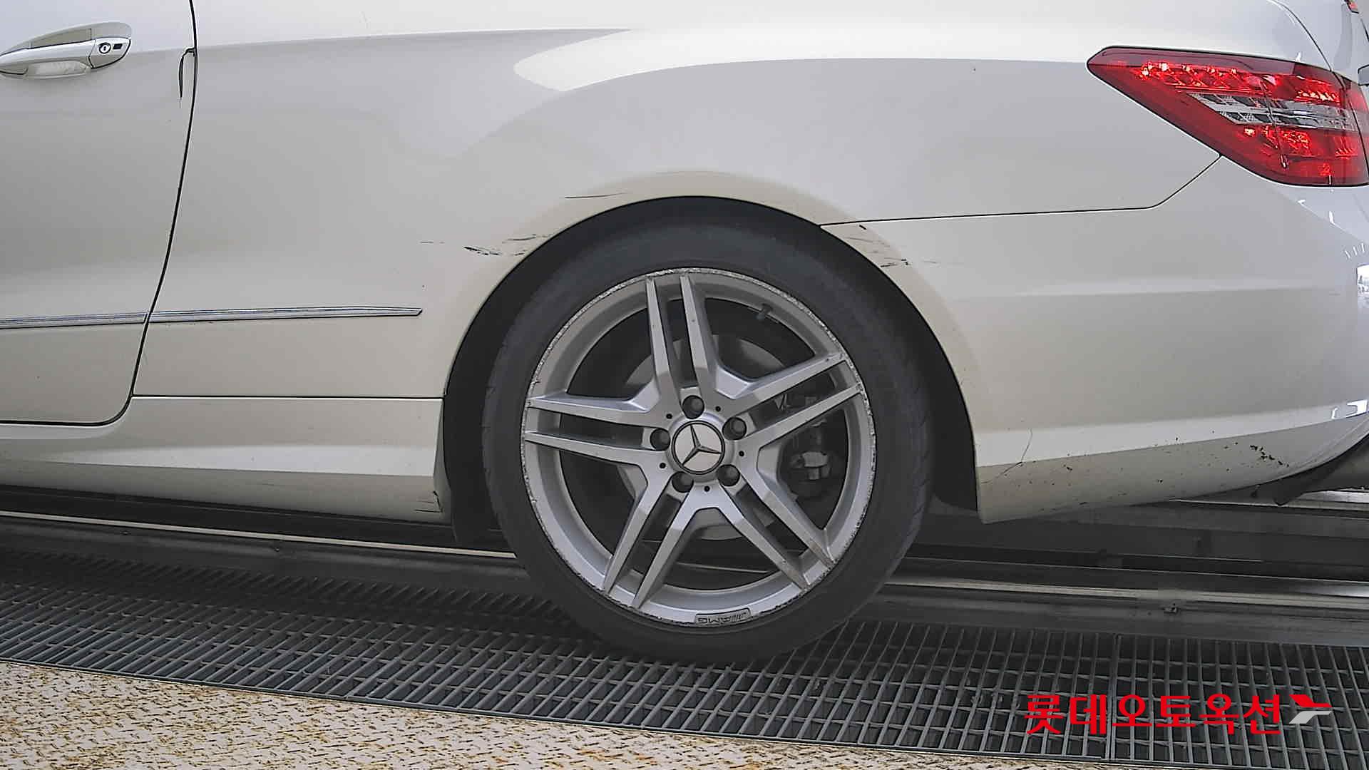 2011 - mercedes-benz e350