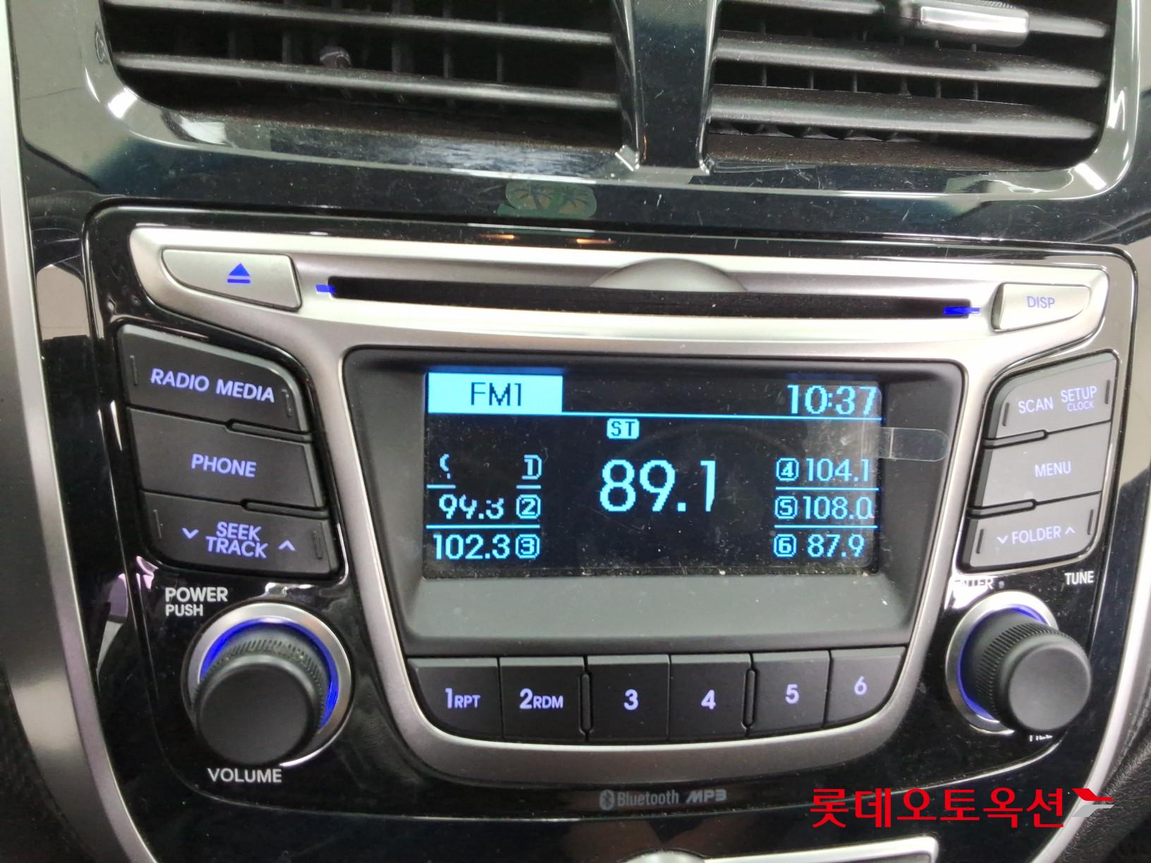 2017 - hyundai accent