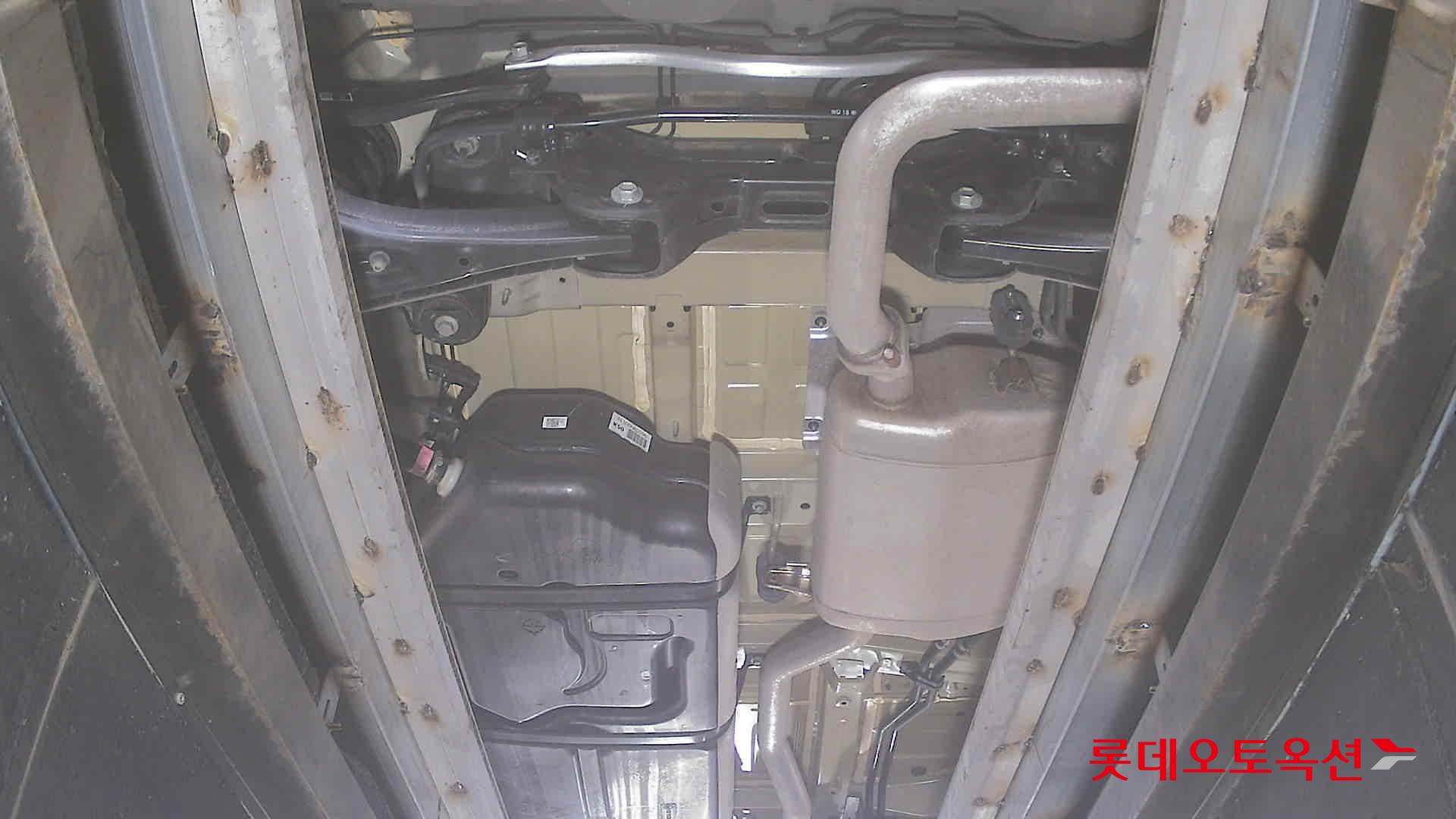 2023 - kia carnival