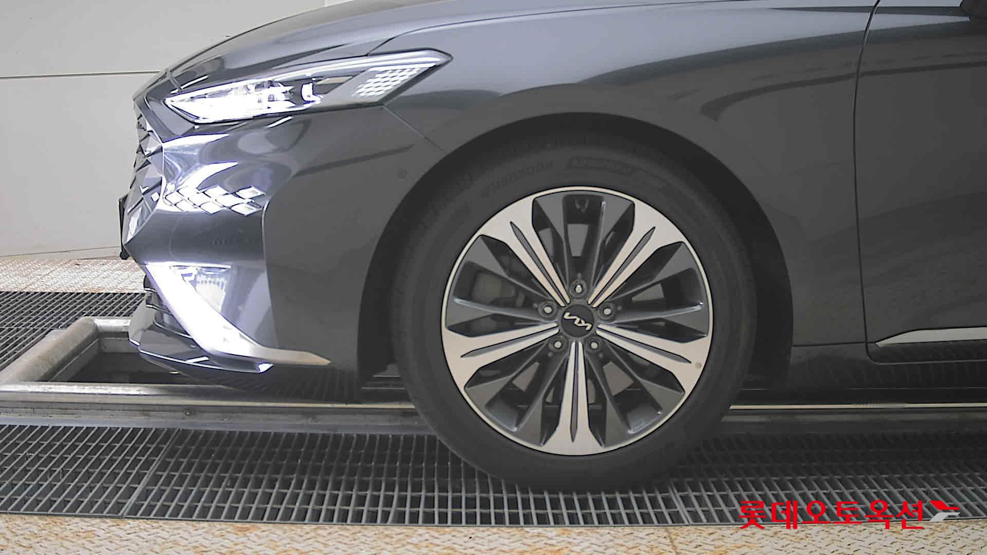 2023 - kia k8