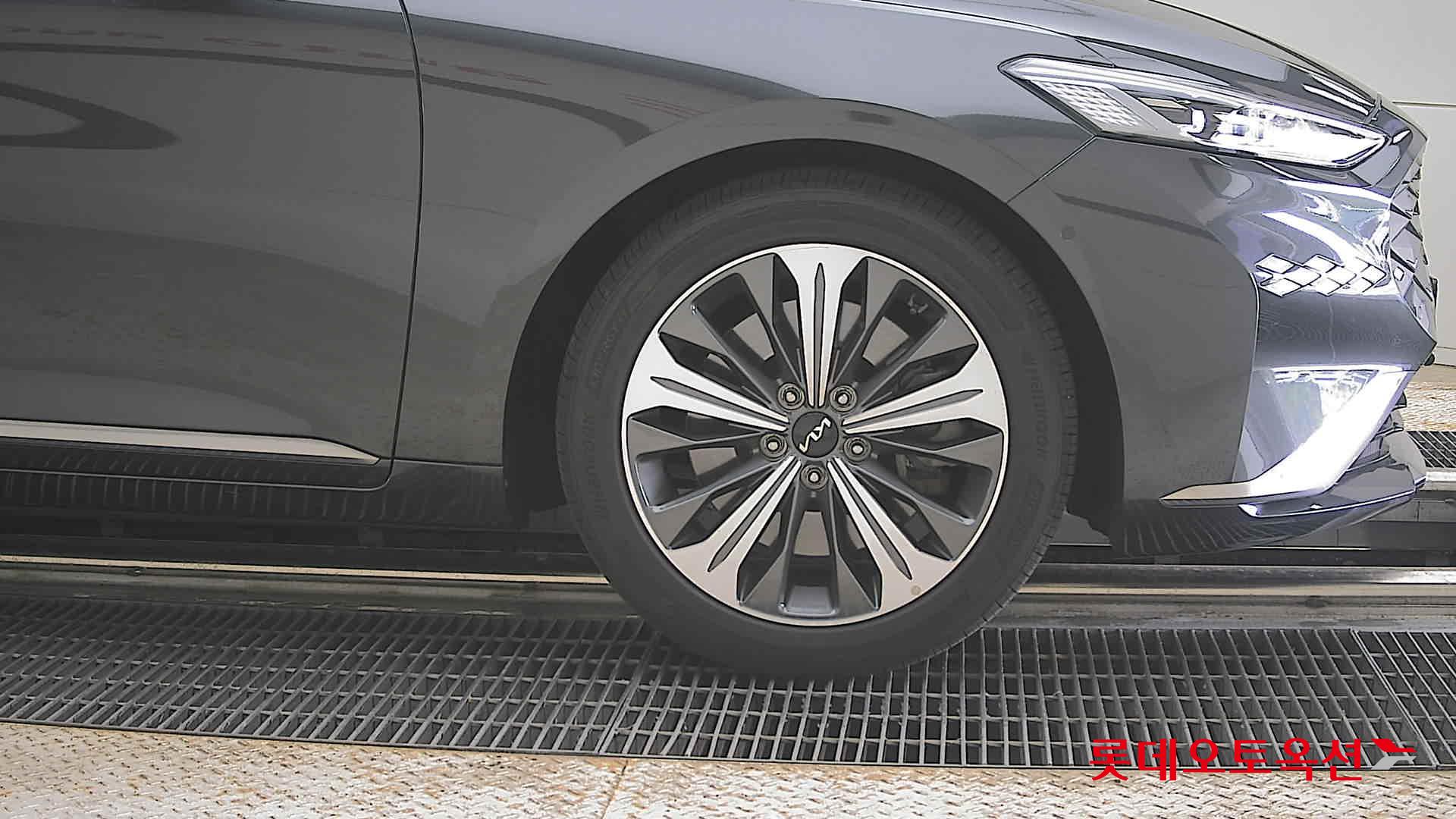2023 - kia k8