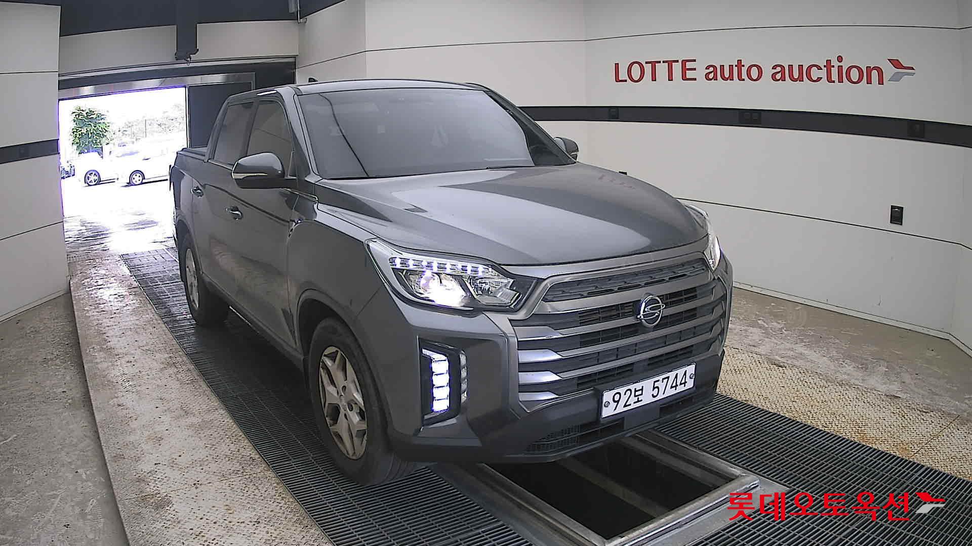 2021 - ssangyong rexton
