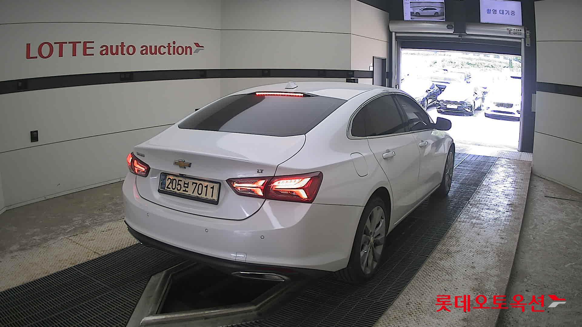 2021 - chevrolet malibu