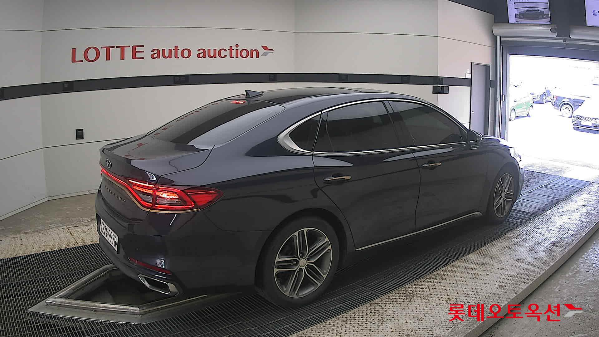 2017 - hyundai grandeur