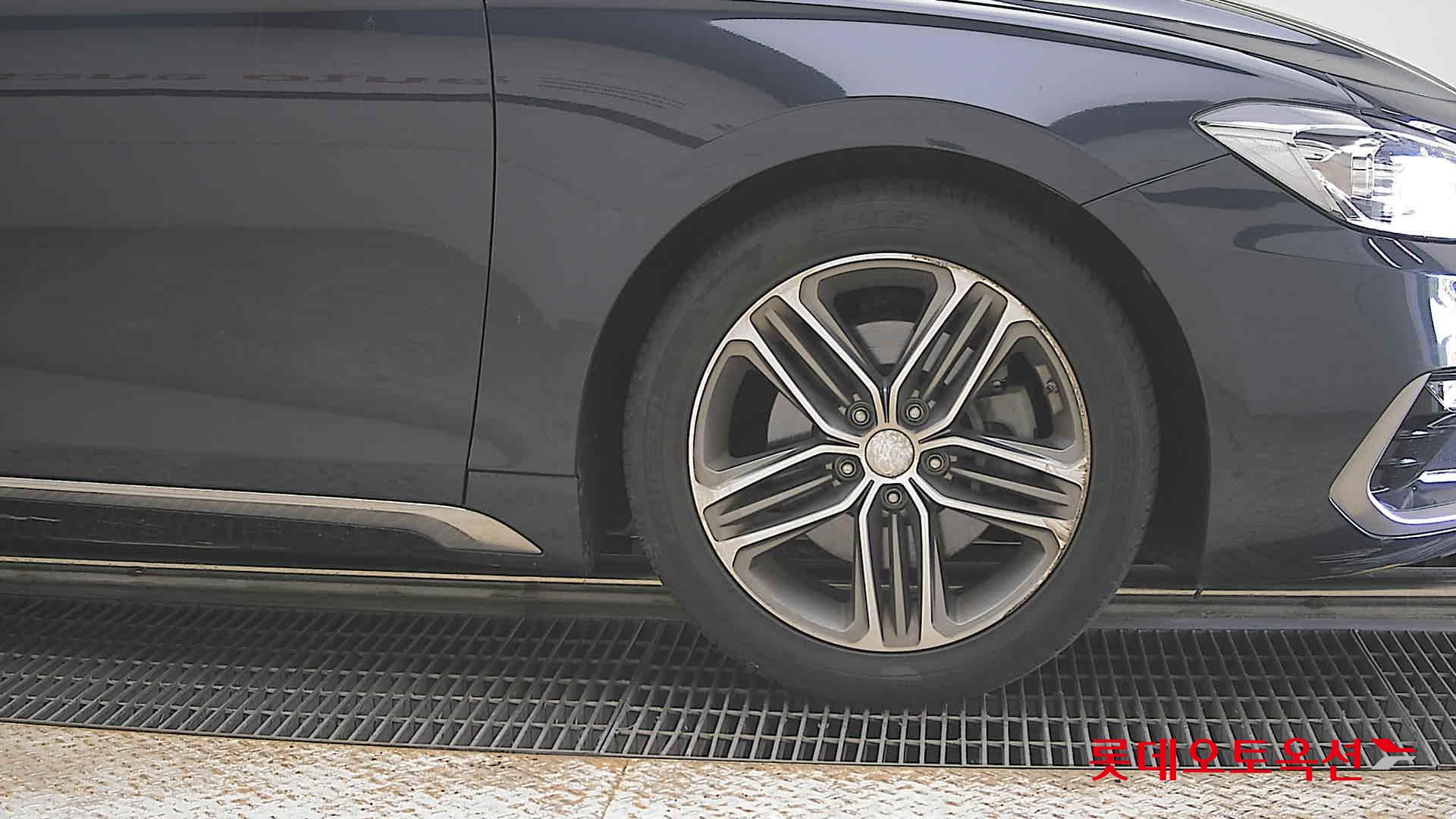 2017 - hyundai grandeur