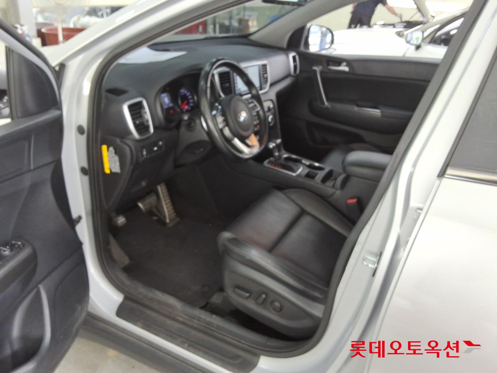 2019 - kia sportage