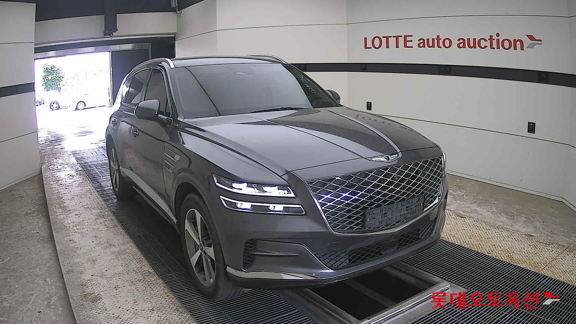 2022 - genesis gv80