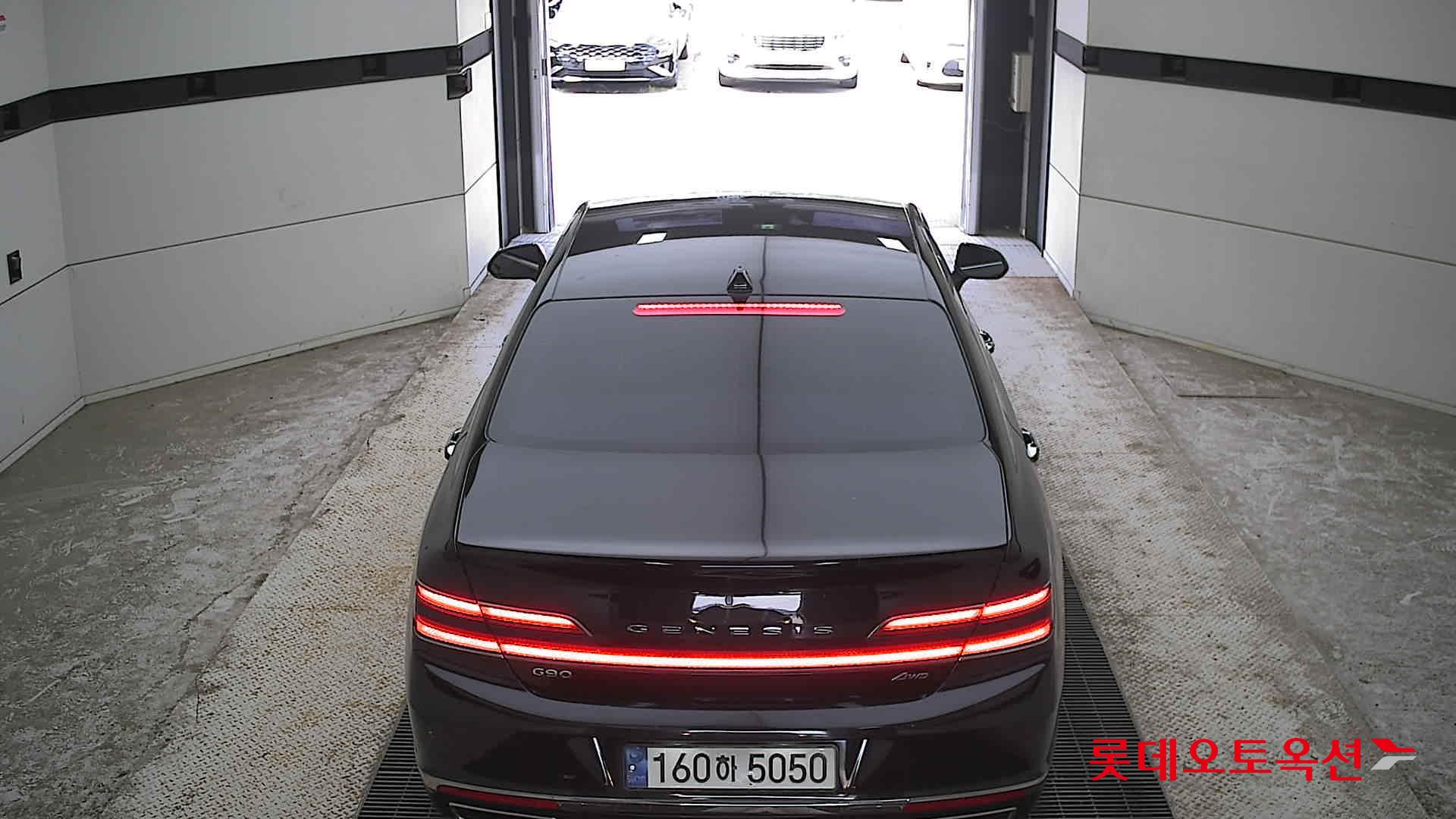 2021 - genesis g90