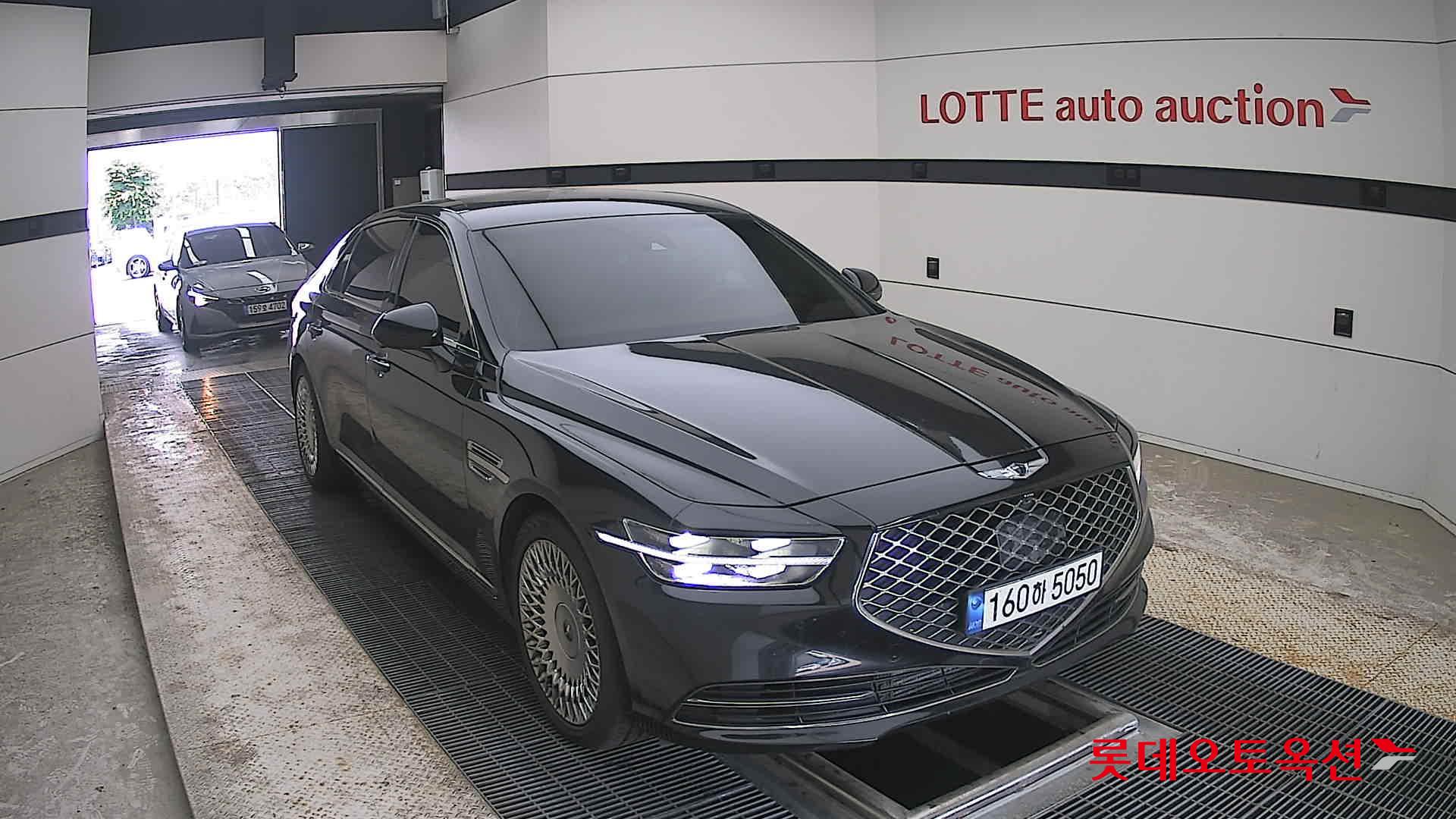 2021 - genesis g90