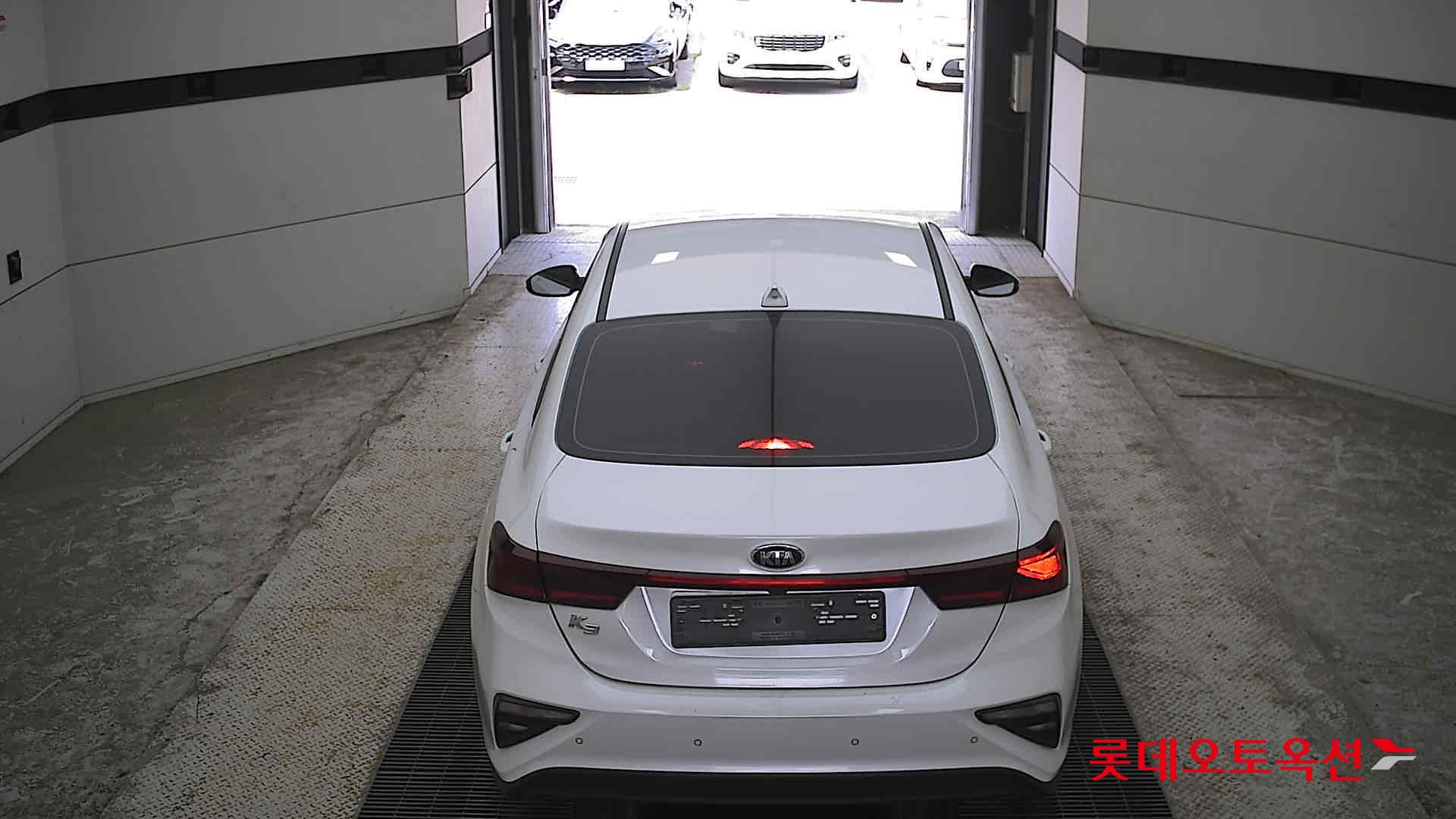 2021 - kia k3