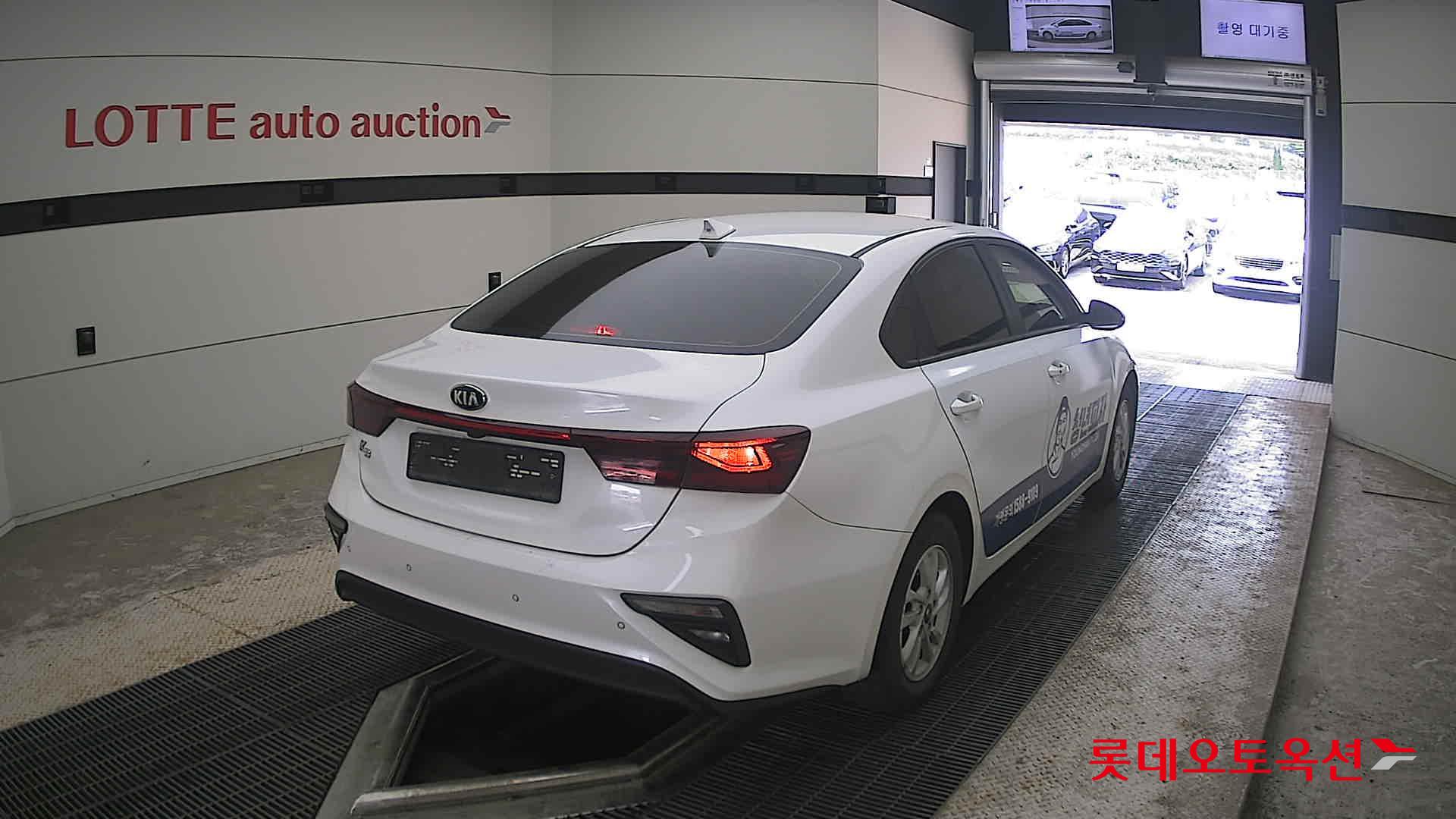 2021 - kia k3