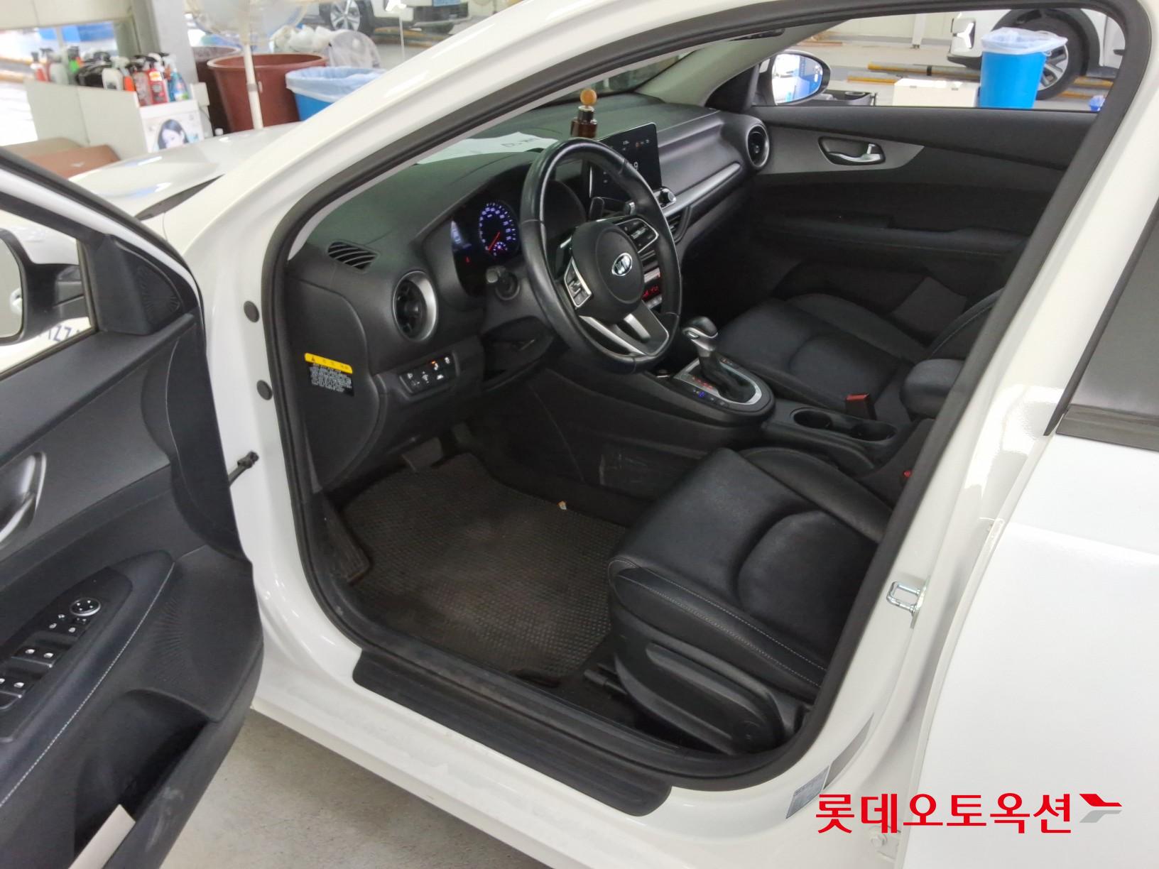 2021 - kia k3