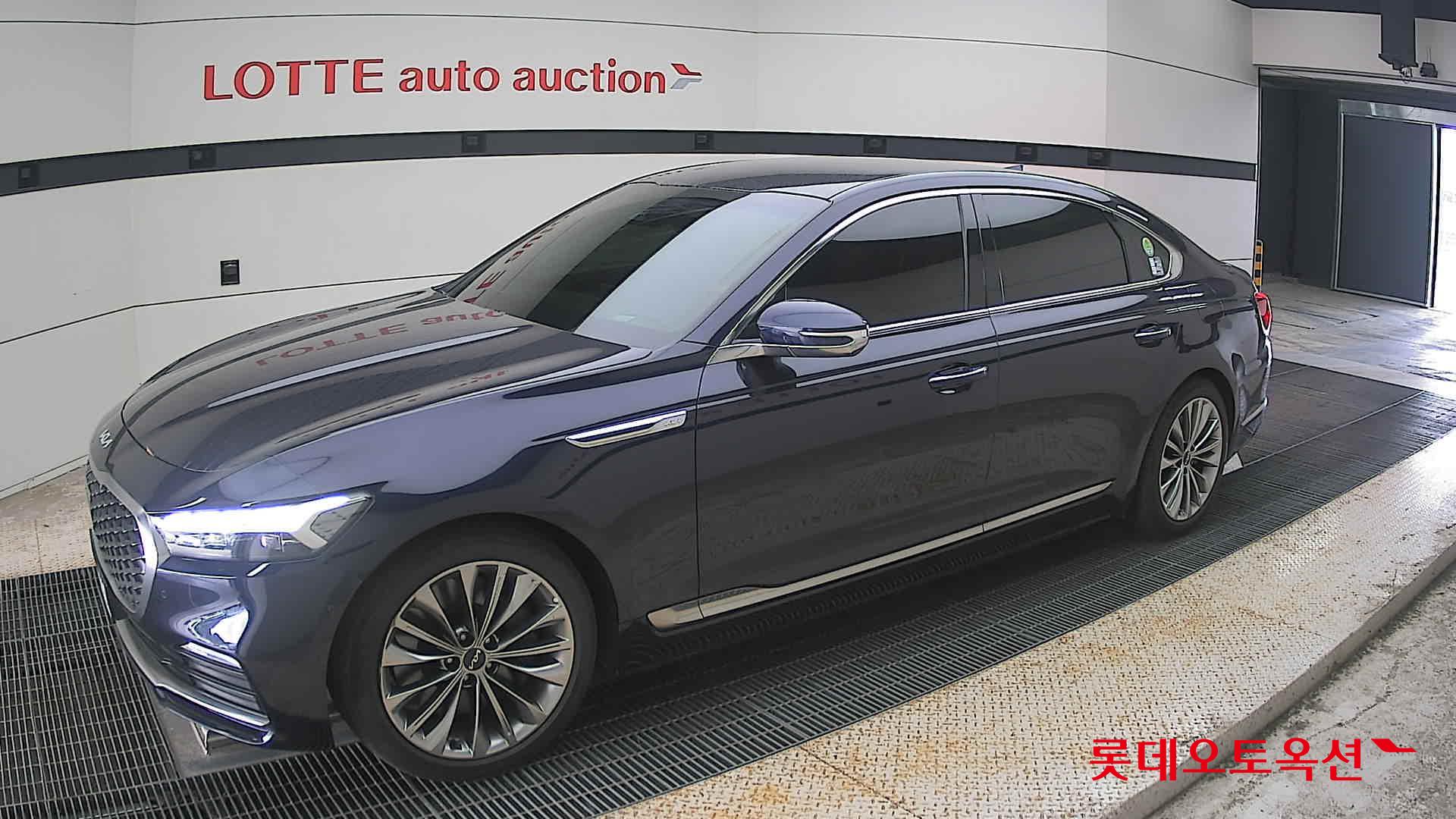 2022 - kia k9