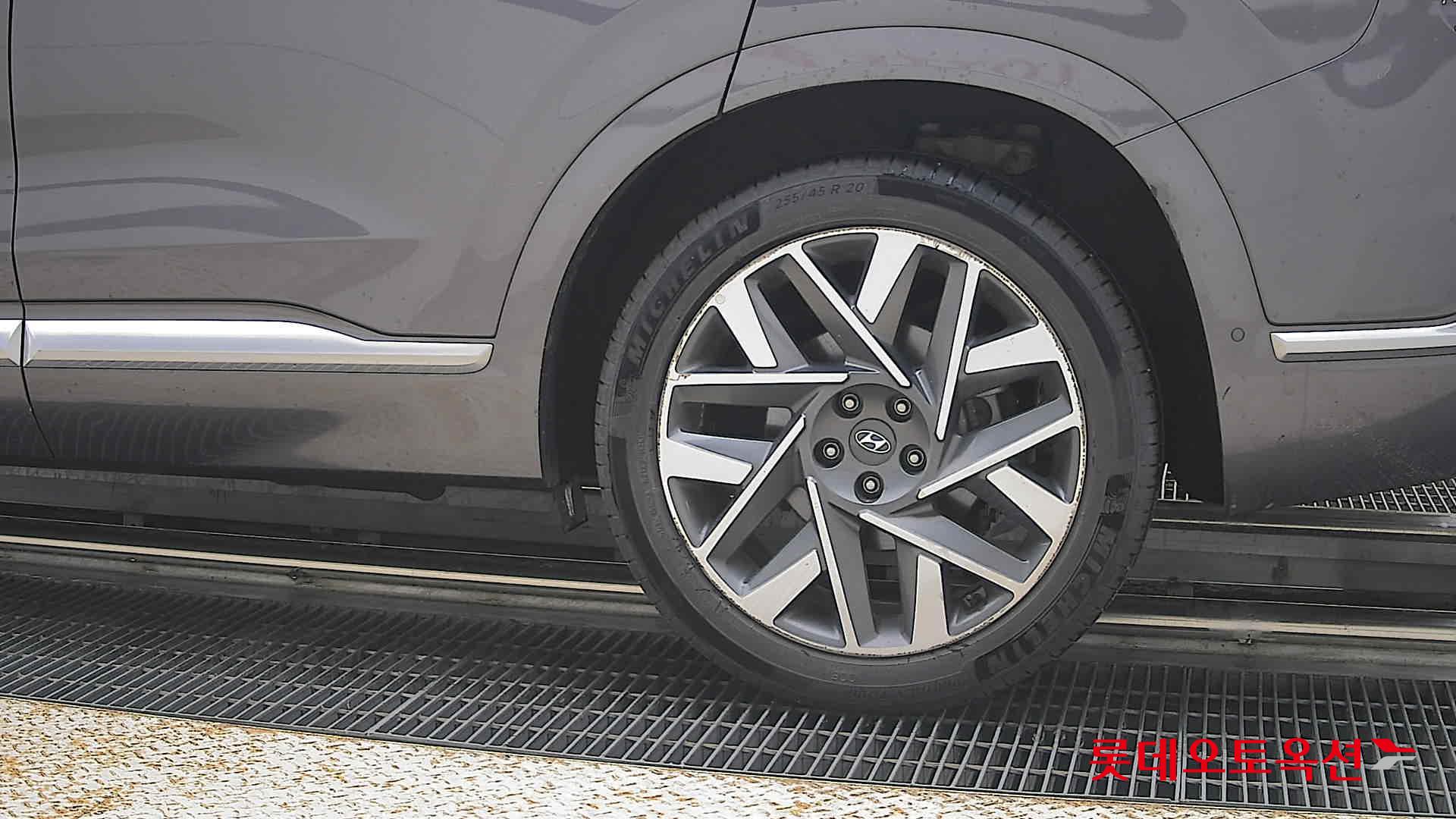 2021 - hyundai santafe