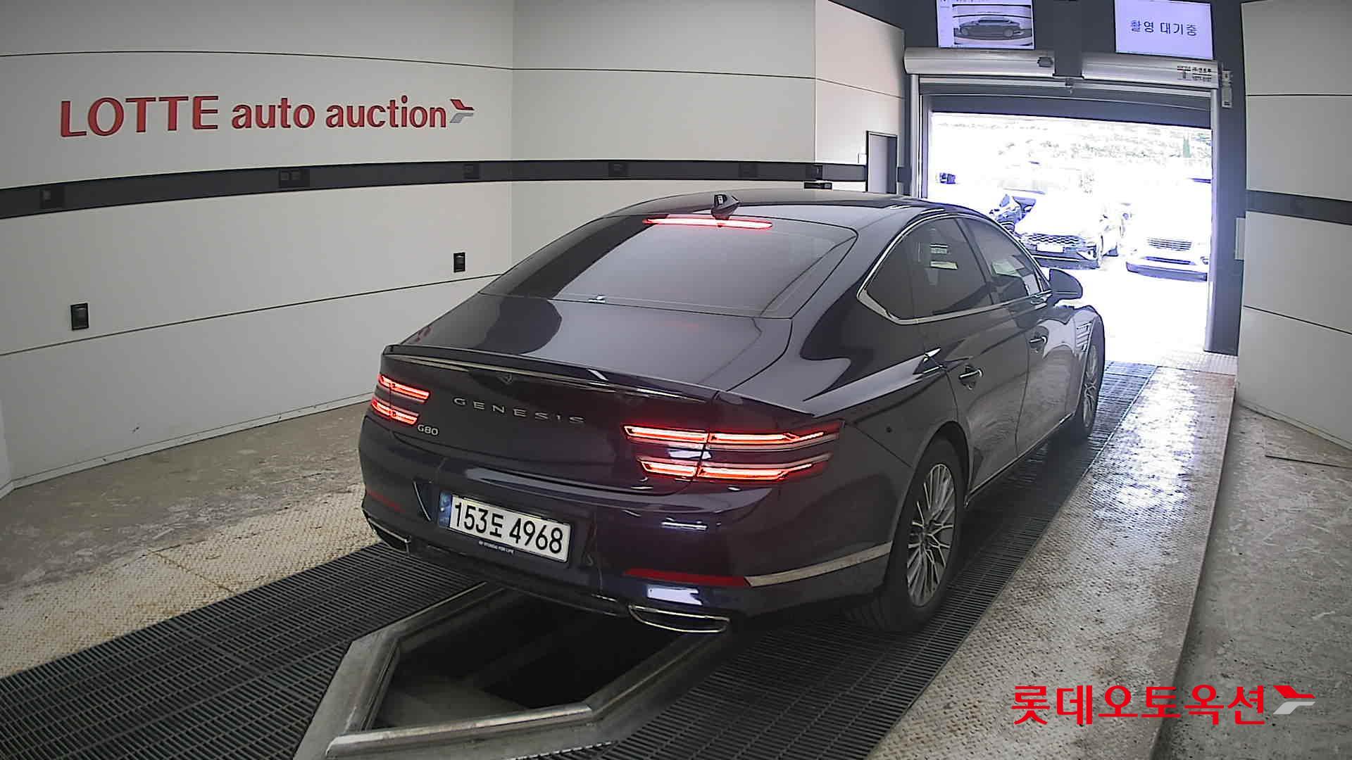 2021 - genesis g80