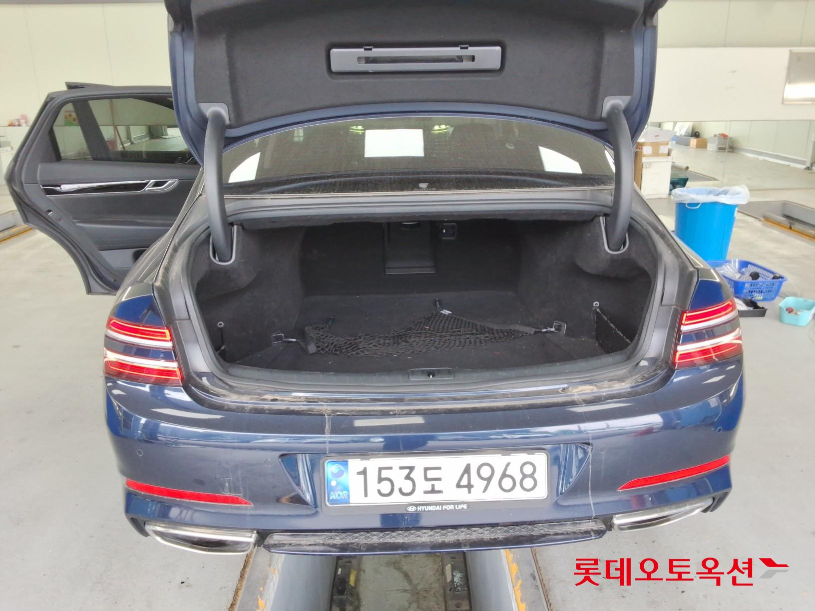 2021 - genesis g80