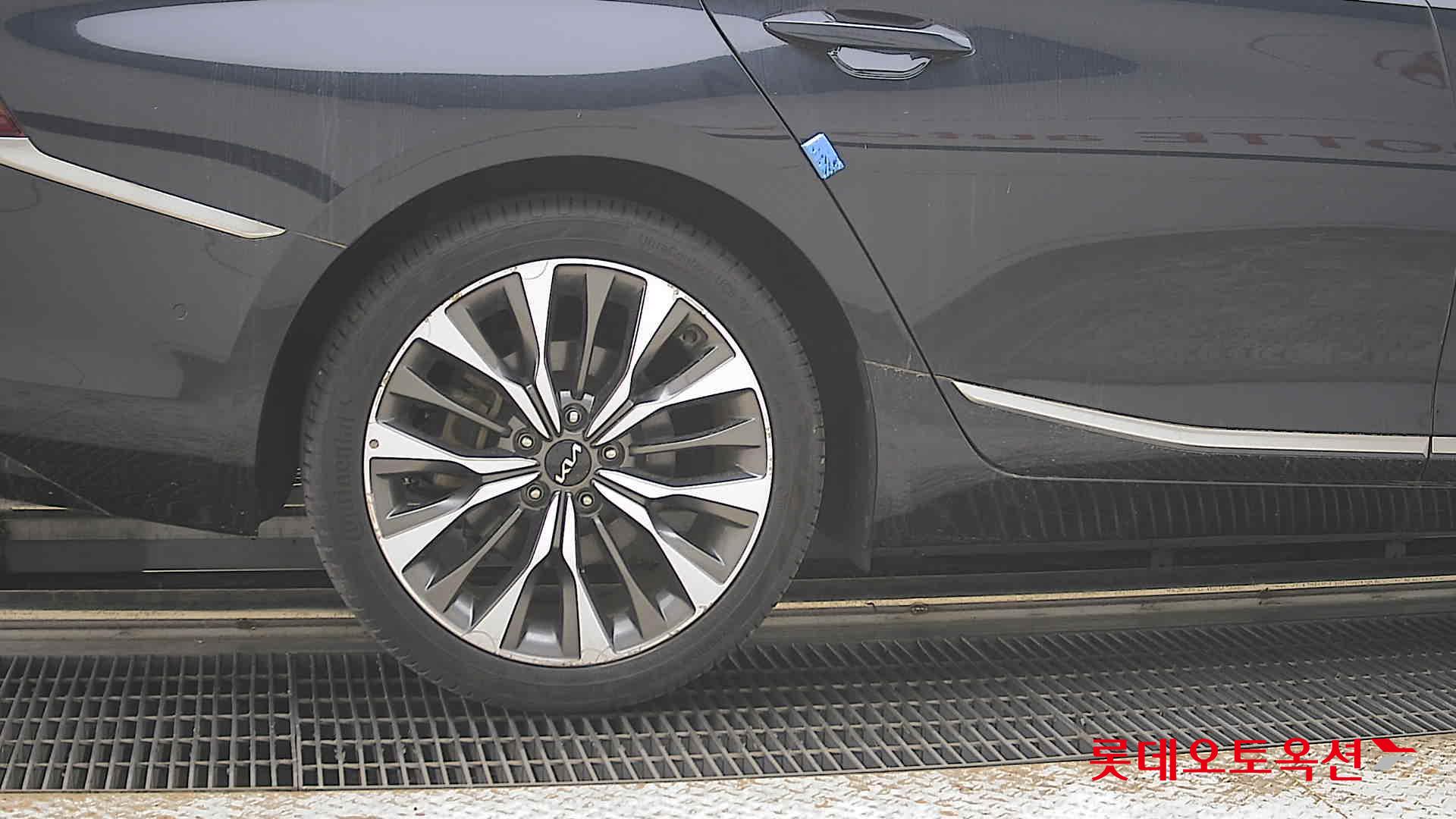 2022 - kia k8