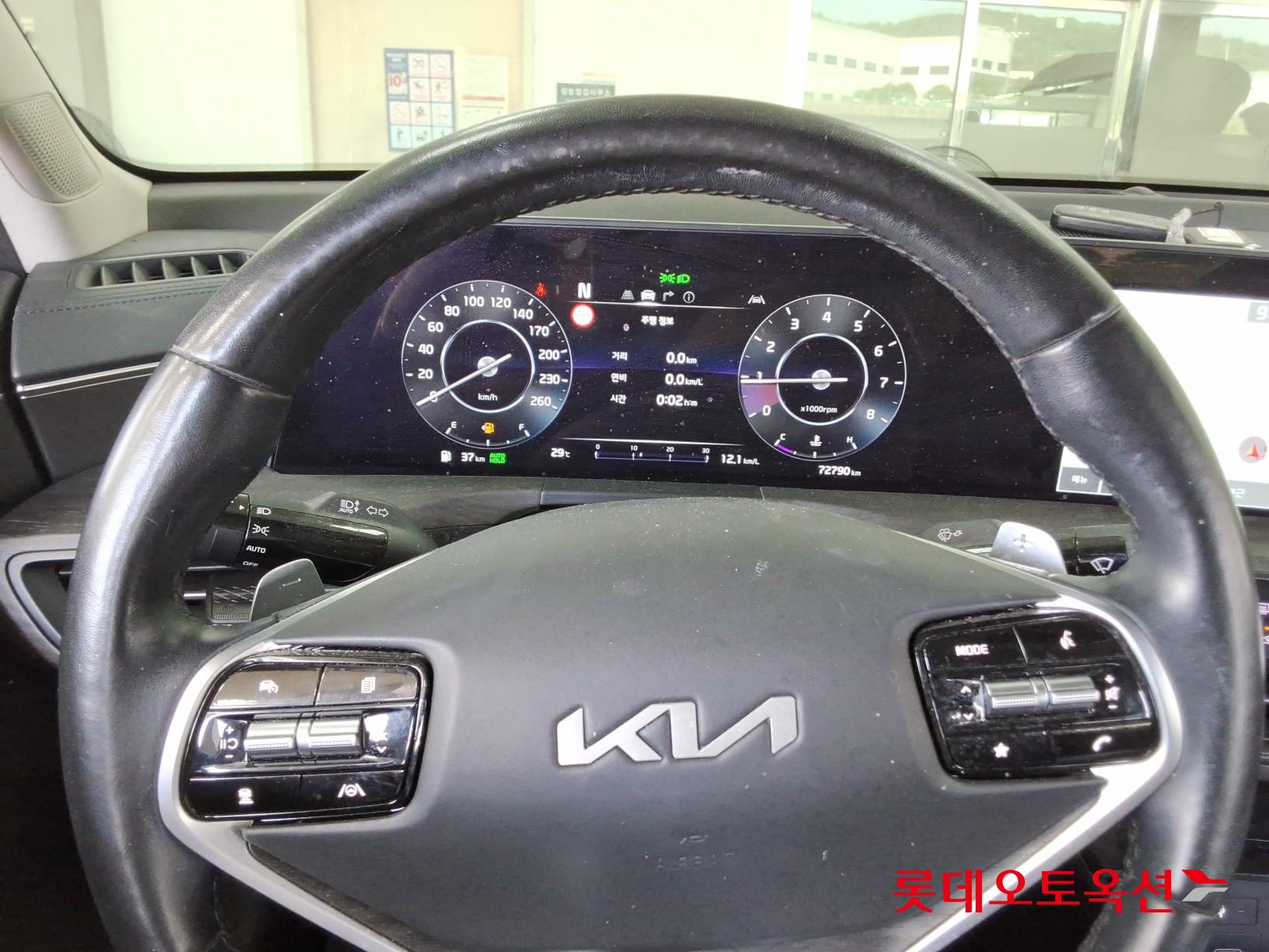 2022 - kia k8