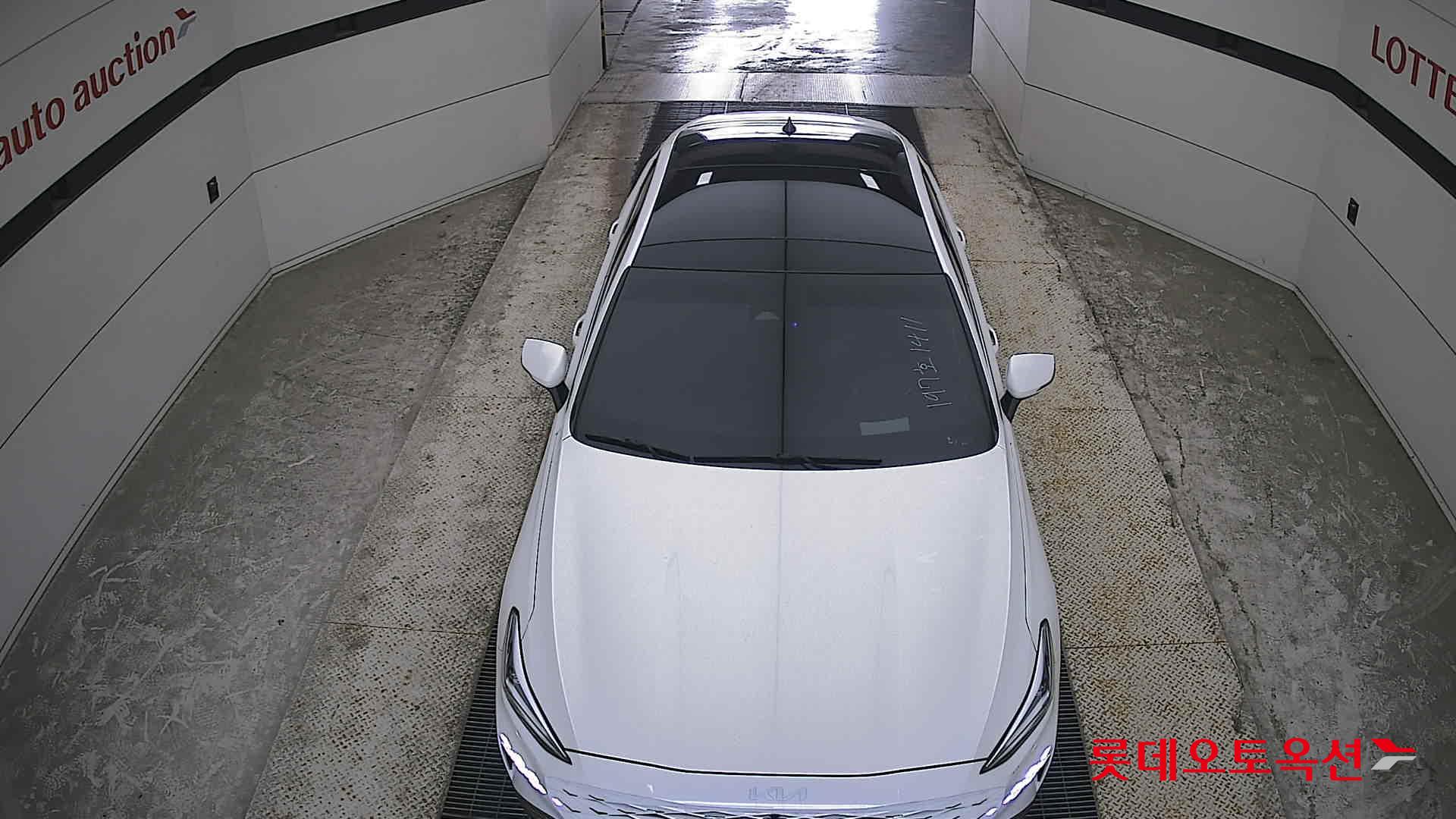 2022 - kia k8