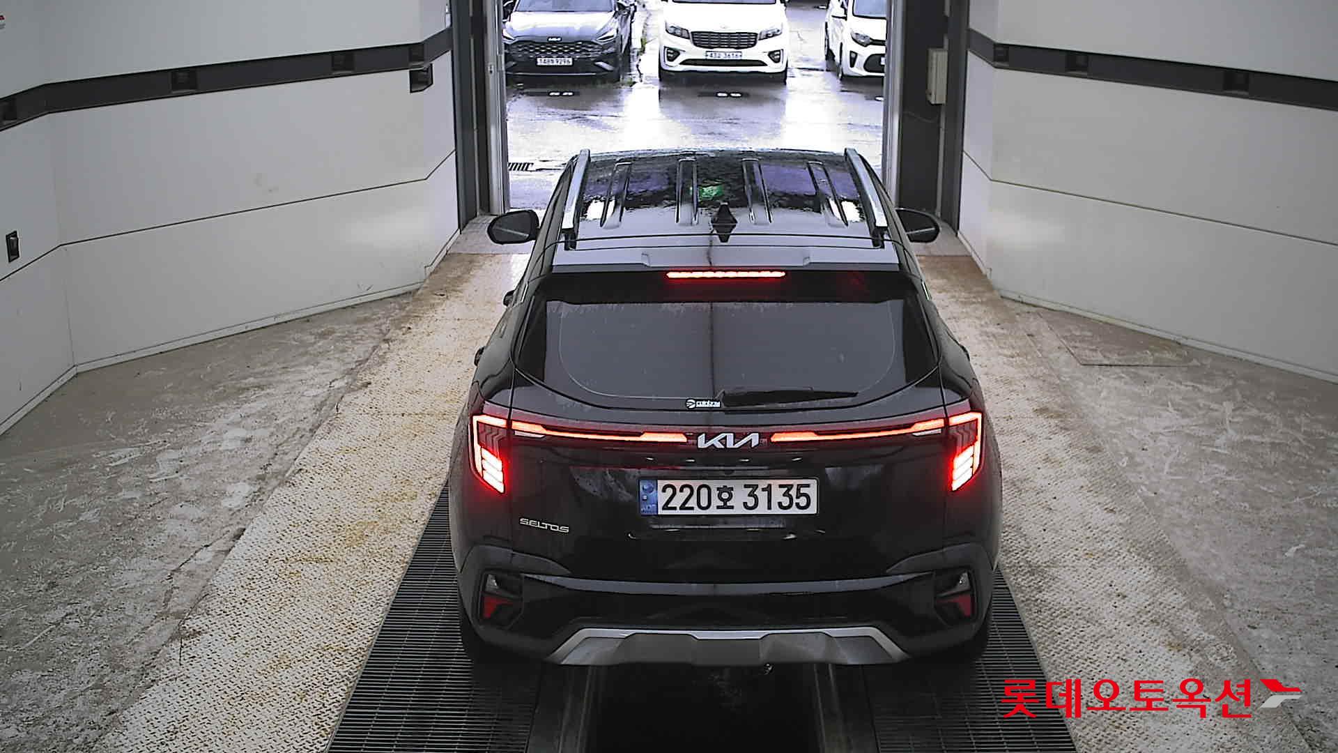 2023 - kia seltos