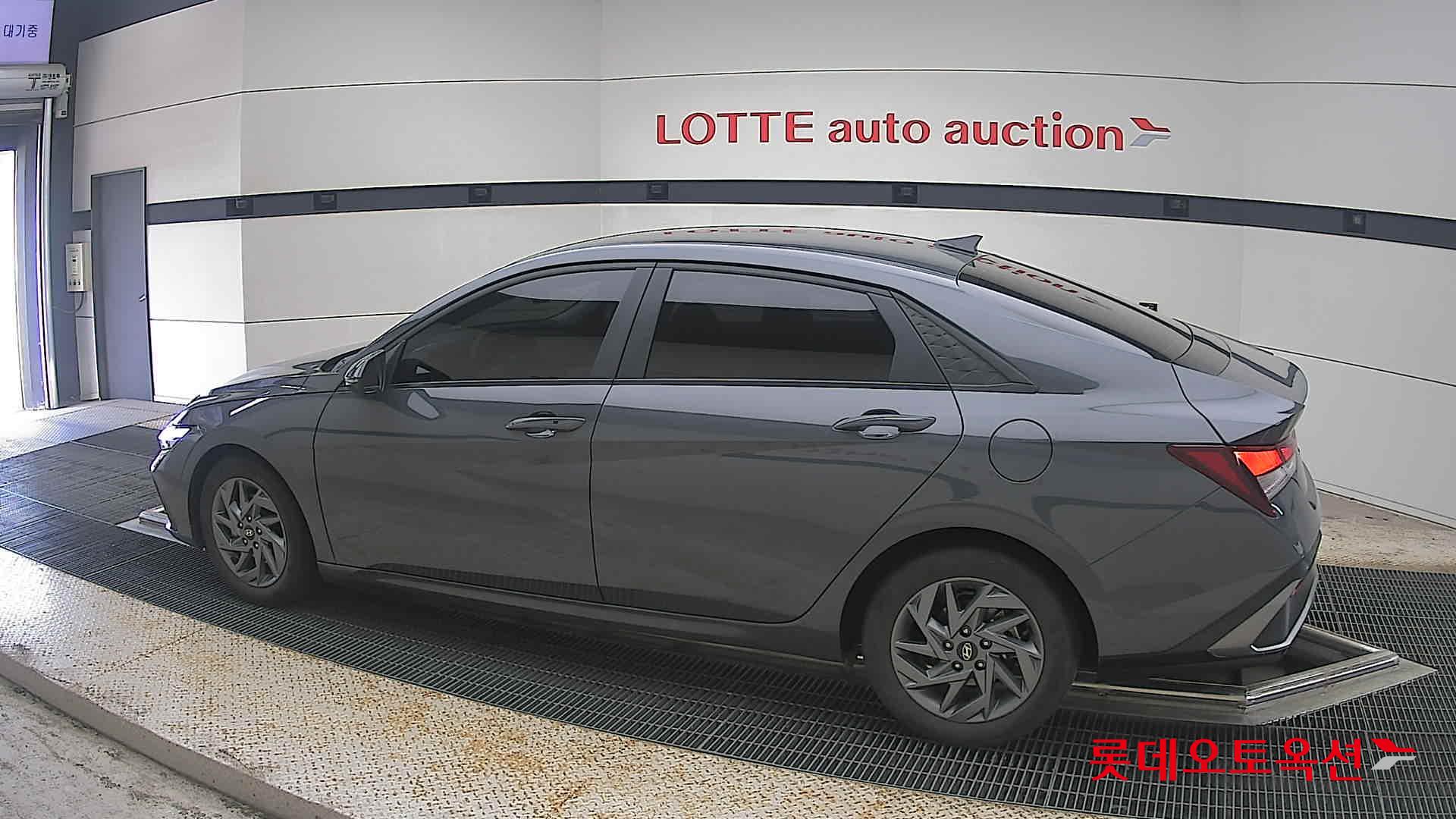 2024 - hyundai avante