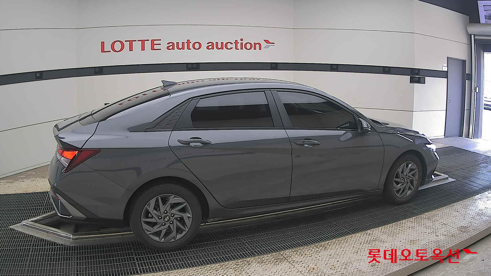 2024 - hyundai avante