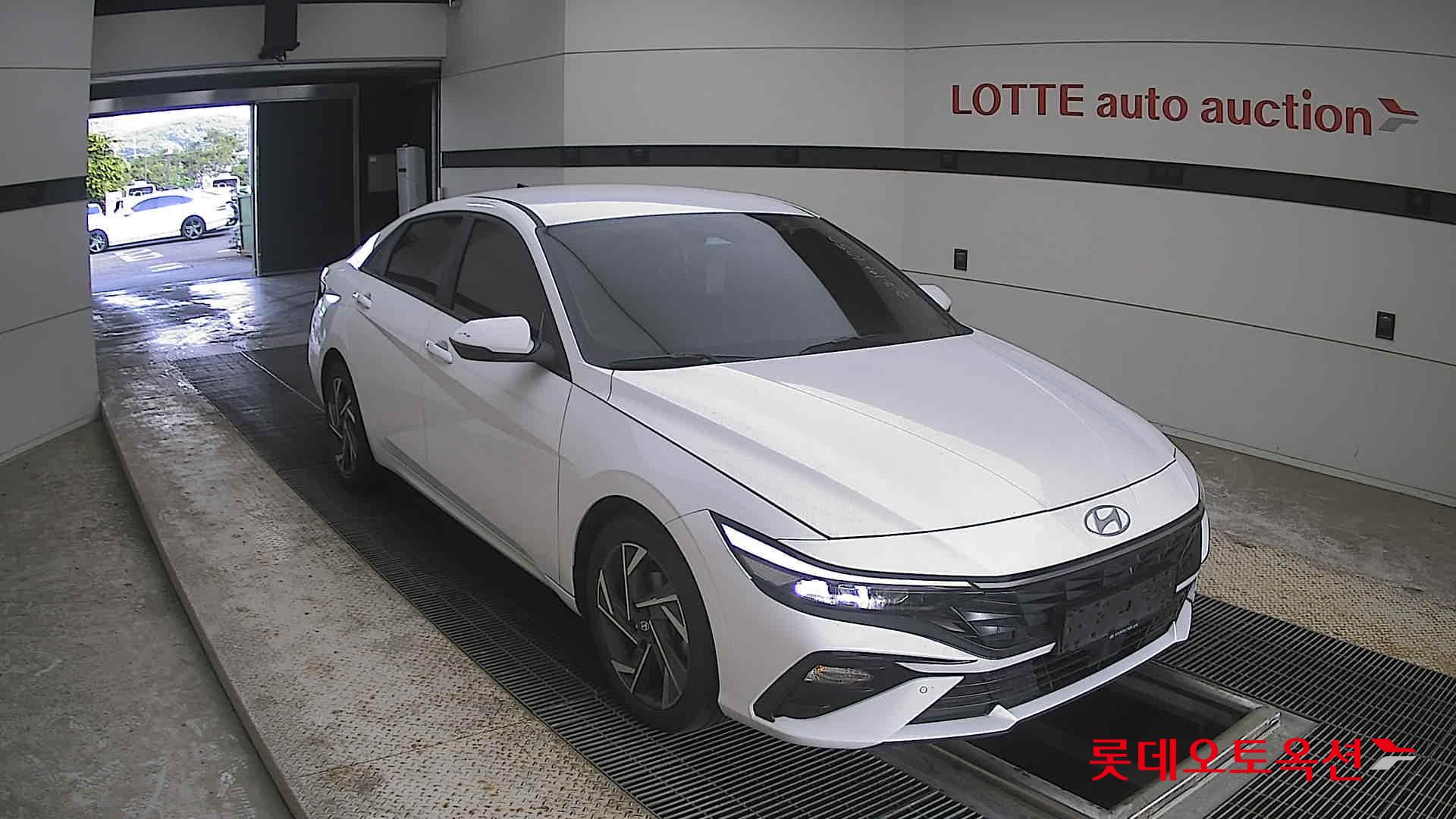 2024 - hyundai avante