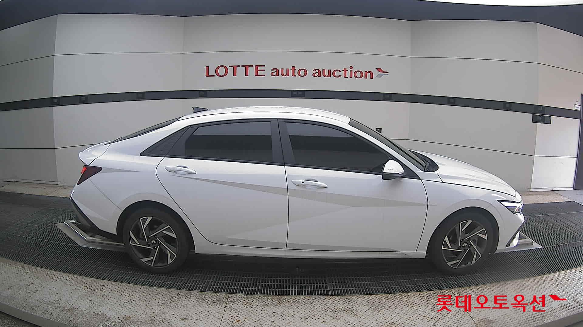2024 - hyundai avante