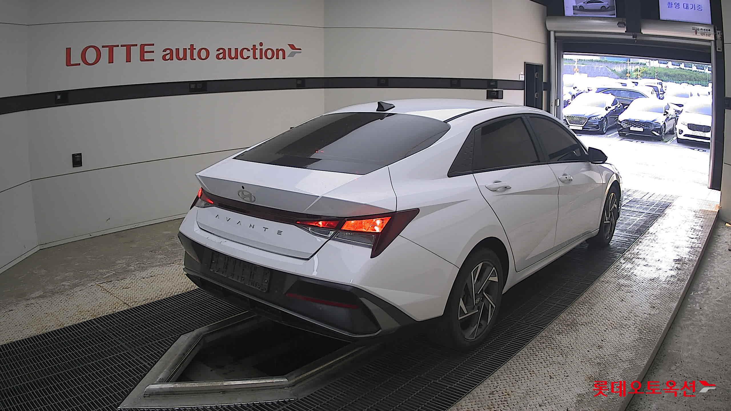 2024 - hyundai avante