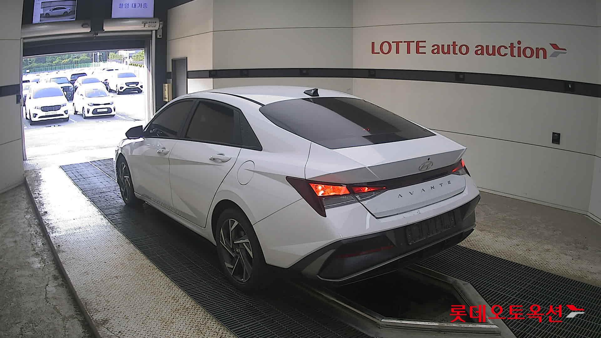 2024 - hyundai avante