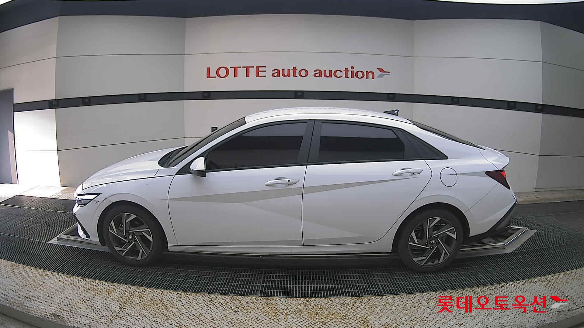 2024 - hyundai avante