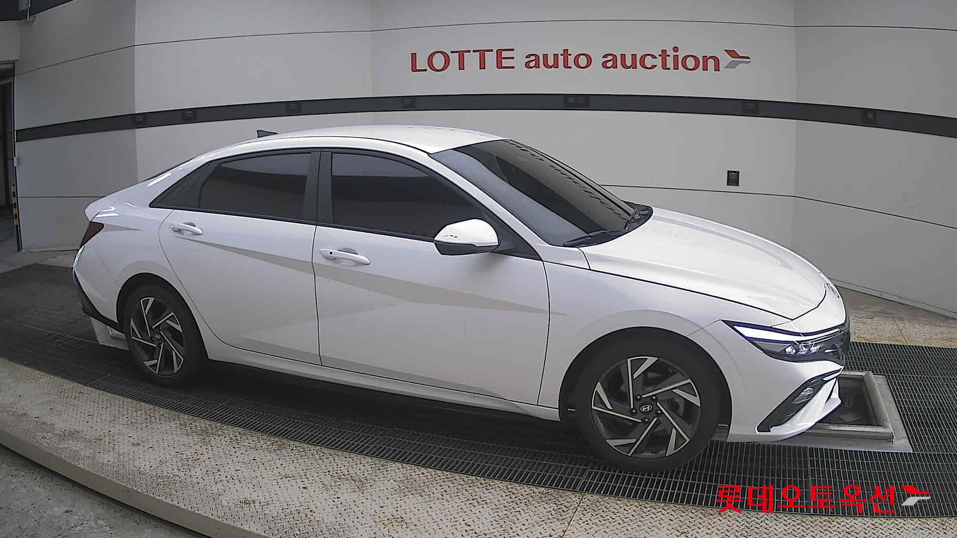 2024 - hyundai avante