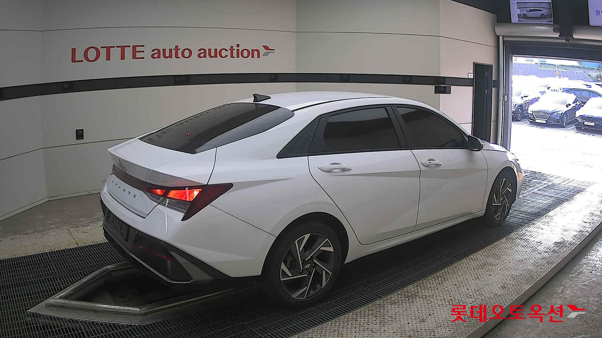 2024 - hyundai avante
