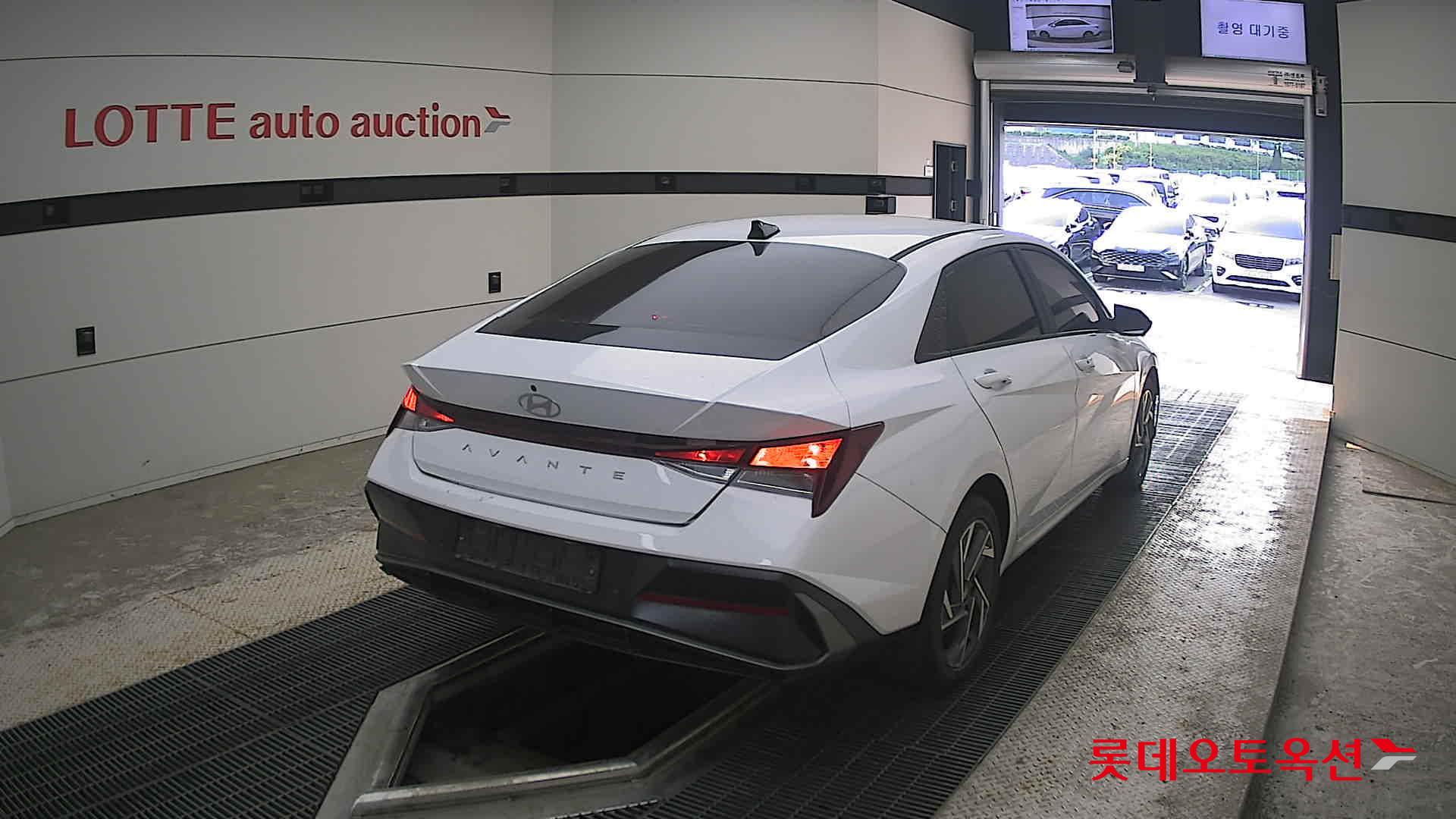 2024 - hyundai avante