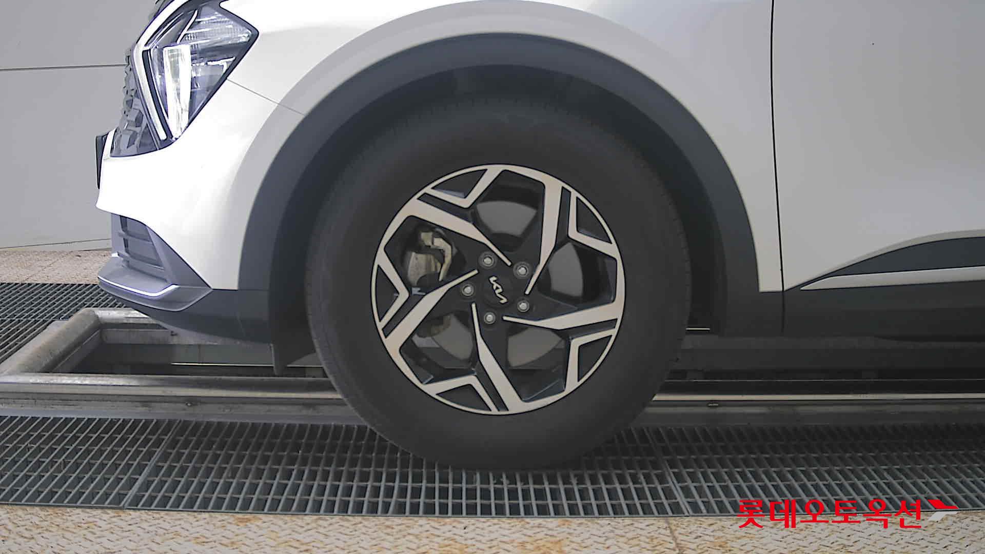 2024 - kia sportage