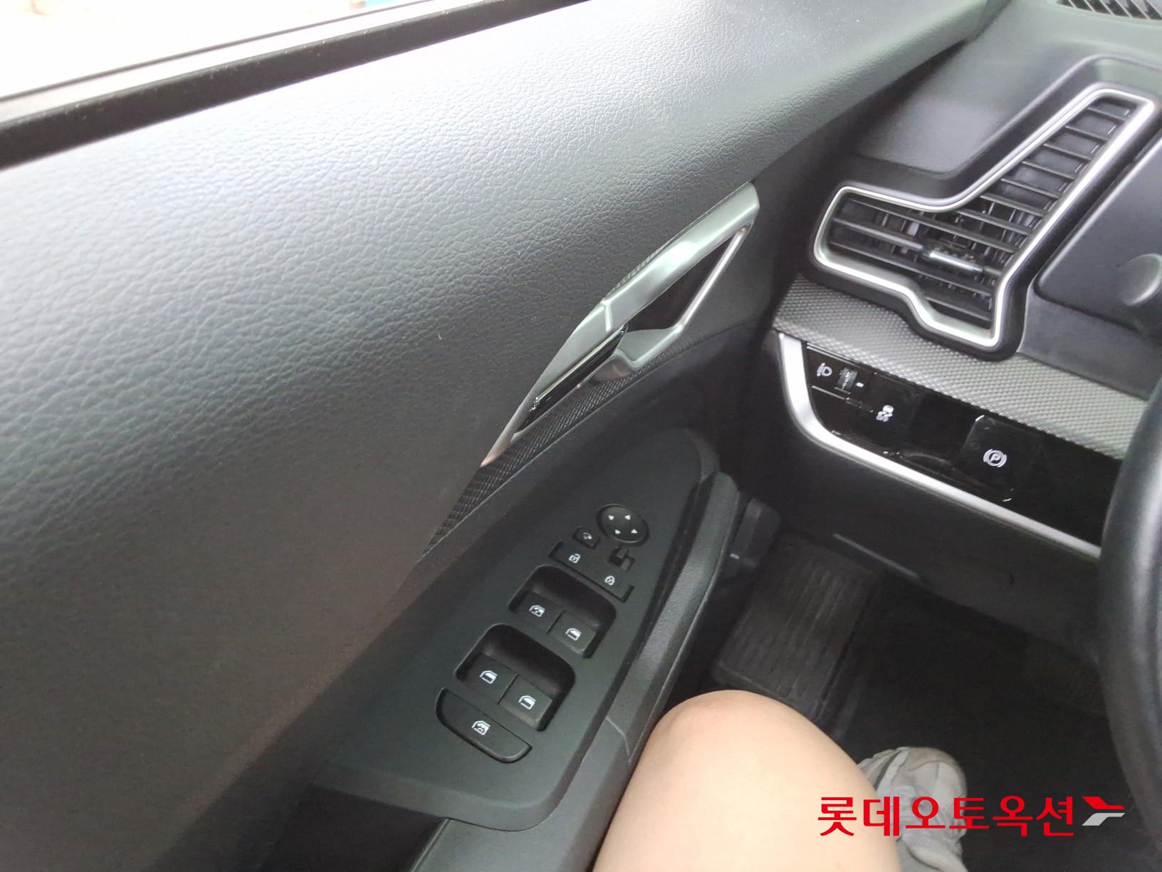 2024 - kia sportage